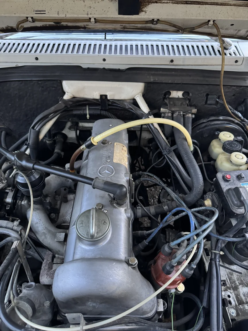 1972 Mercedes-Benz 200 (18), Mekanik