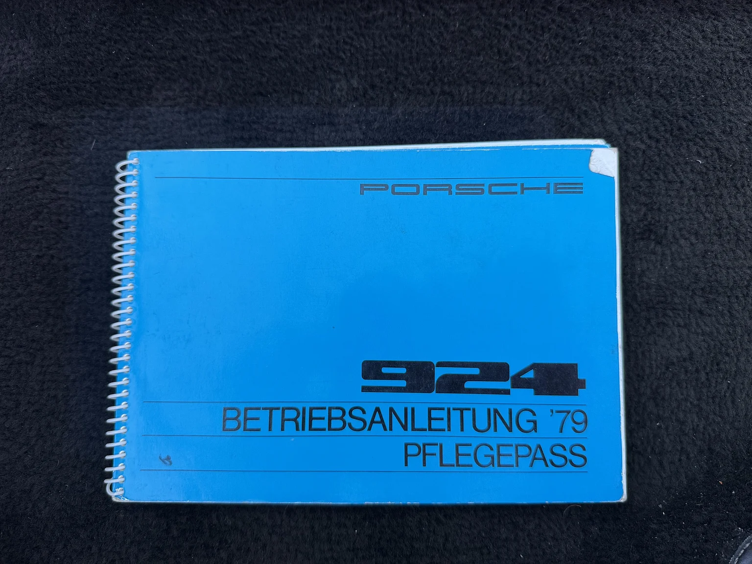 Aussenfoto 1979 Porsche 924  (26)