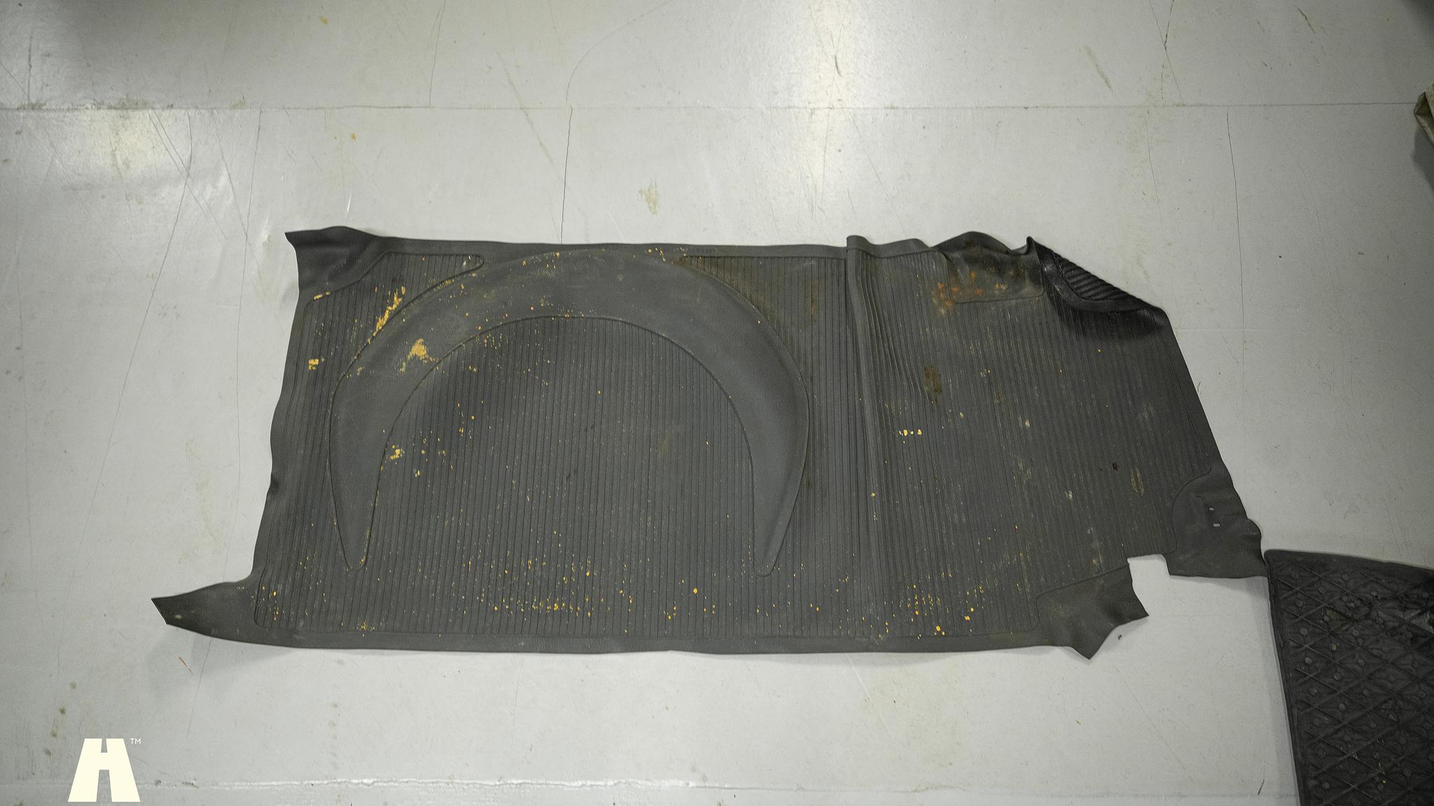 Interiörbild 1975 Mercedes SL 350