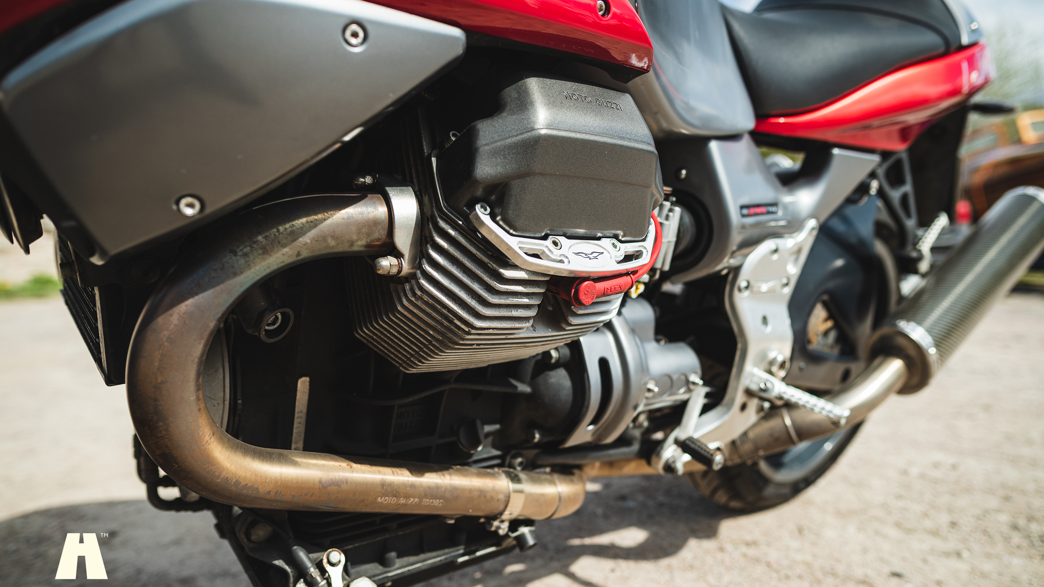 Image of 2002 Moto Guzzi V11 Le Mans mechanics (32)