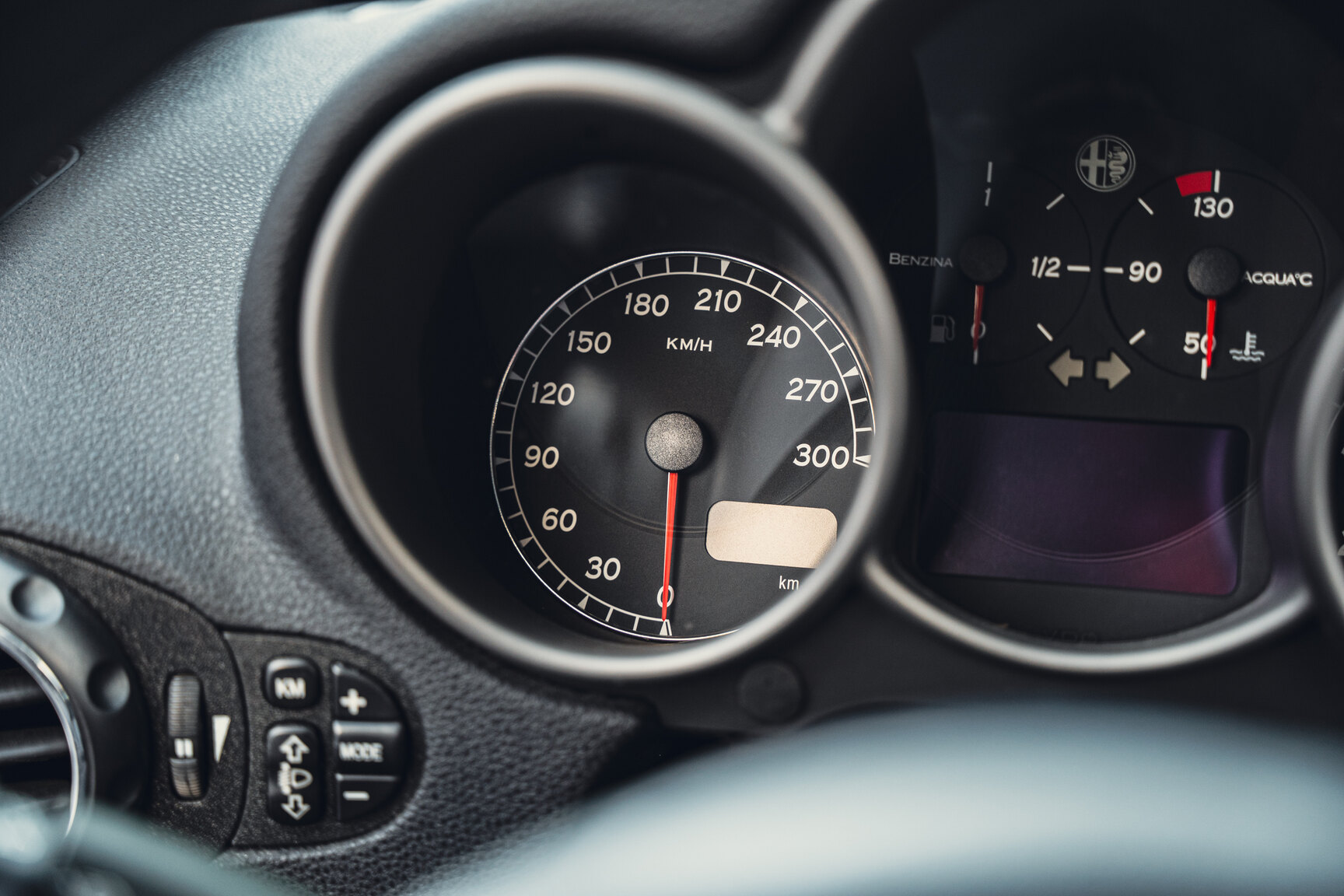 Interiörbild 2003 Alfa Romeo 147 GTA