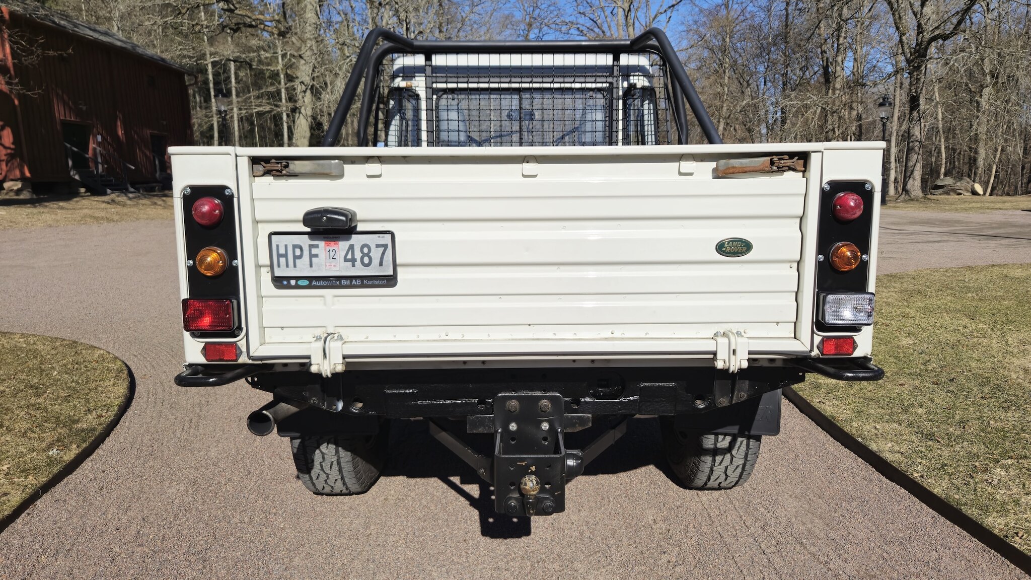 Exterior image of 1999 Land Rover Defender Single Cab Pickup