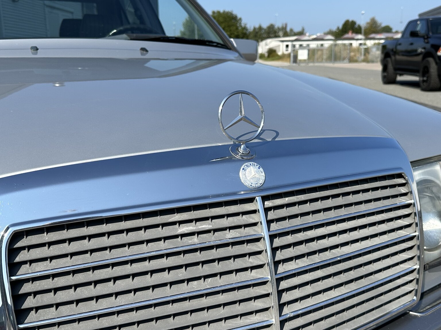 Aussenfoto 1992 Mercedes-Benz 250D
