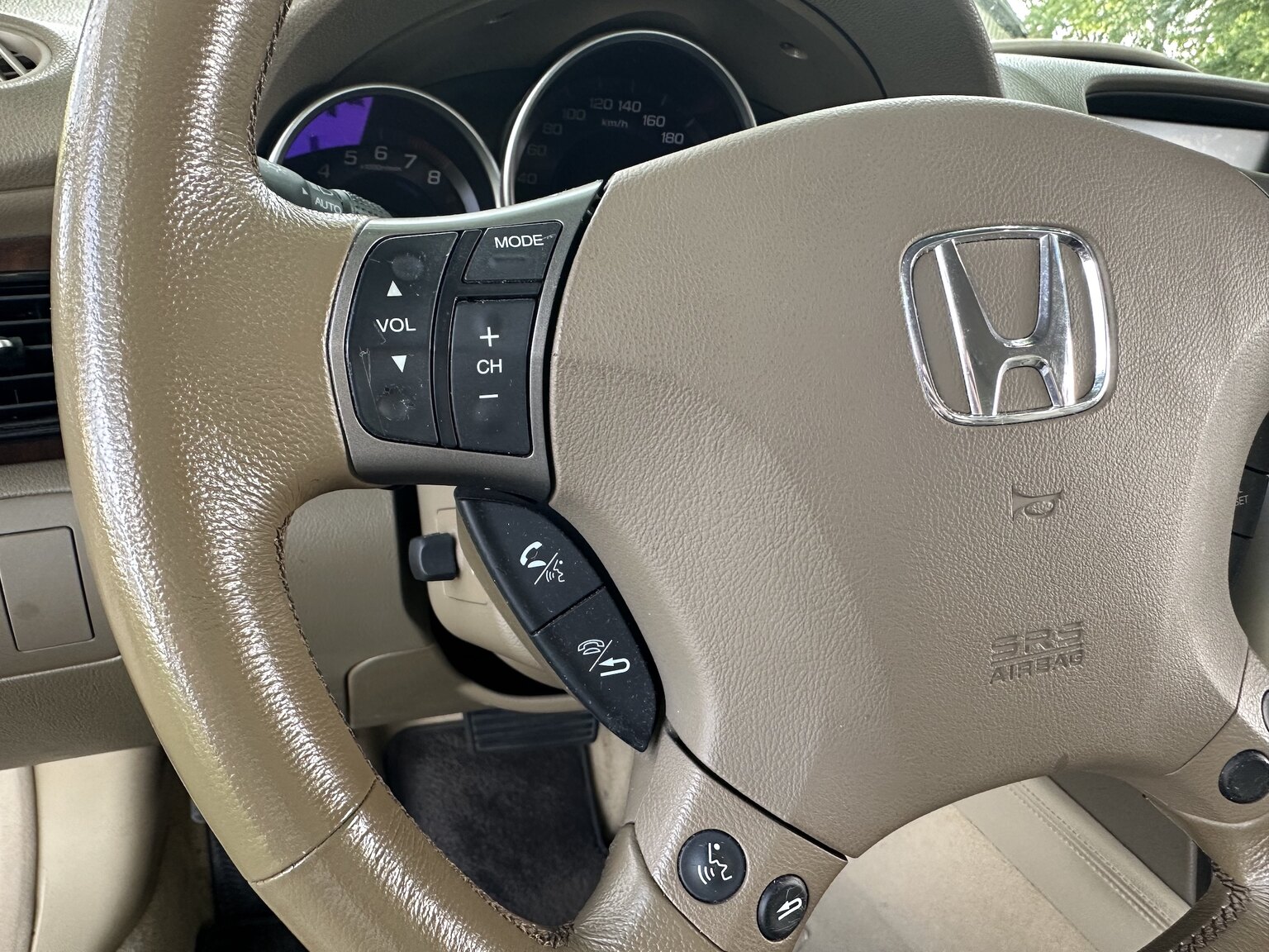 Interiörbild 2007 Honda Legend (14)