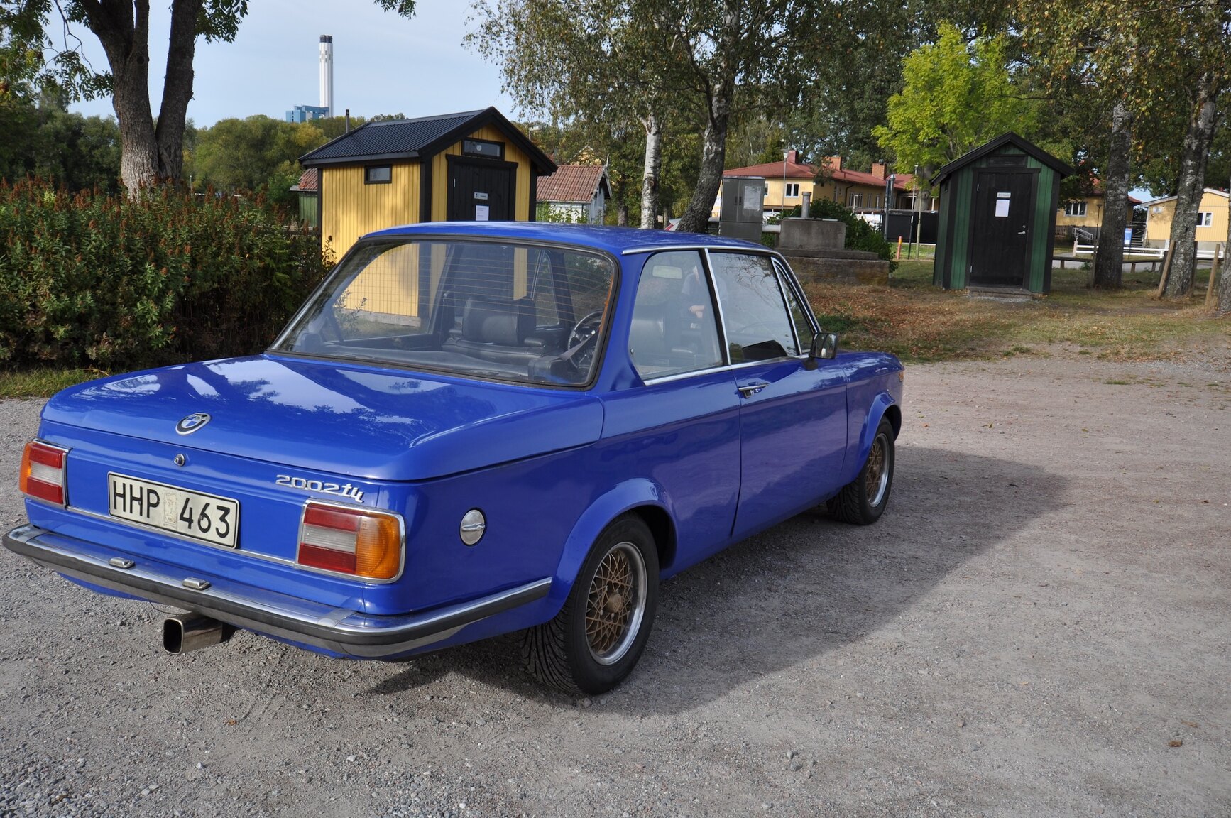Exteriörbild på 1975 BMW 2002 Tii