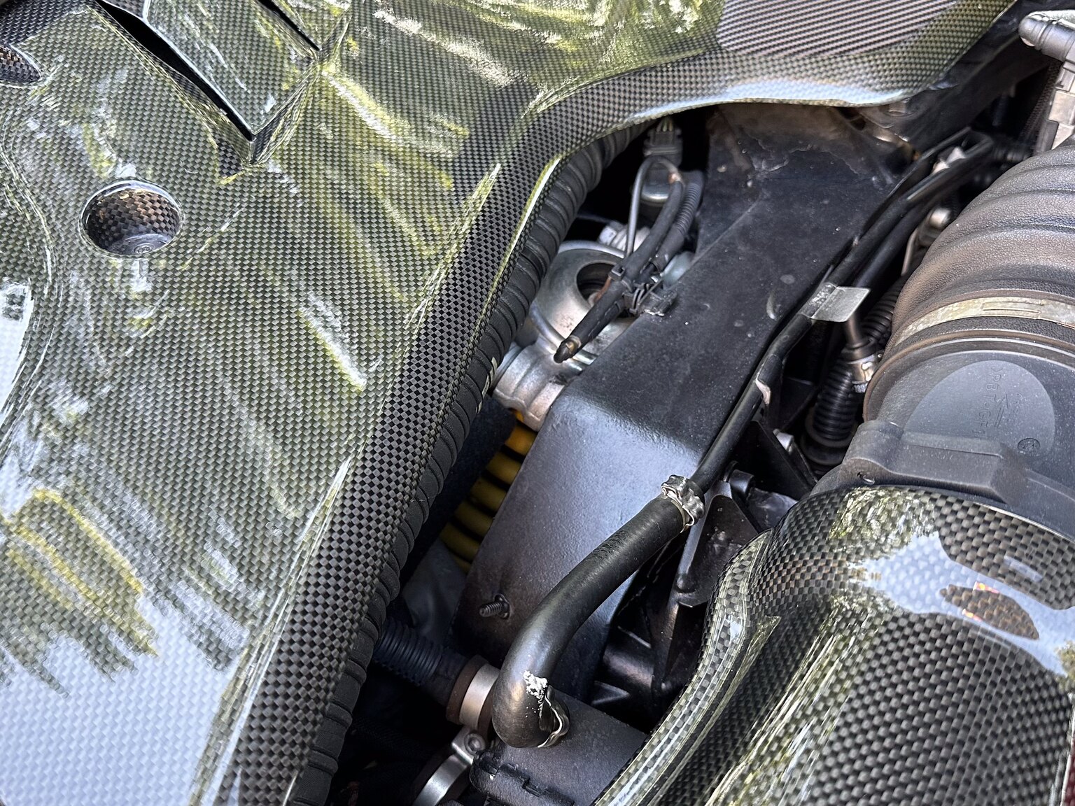 Image of 2013 Ferrari F12 Berlinetta mechanics