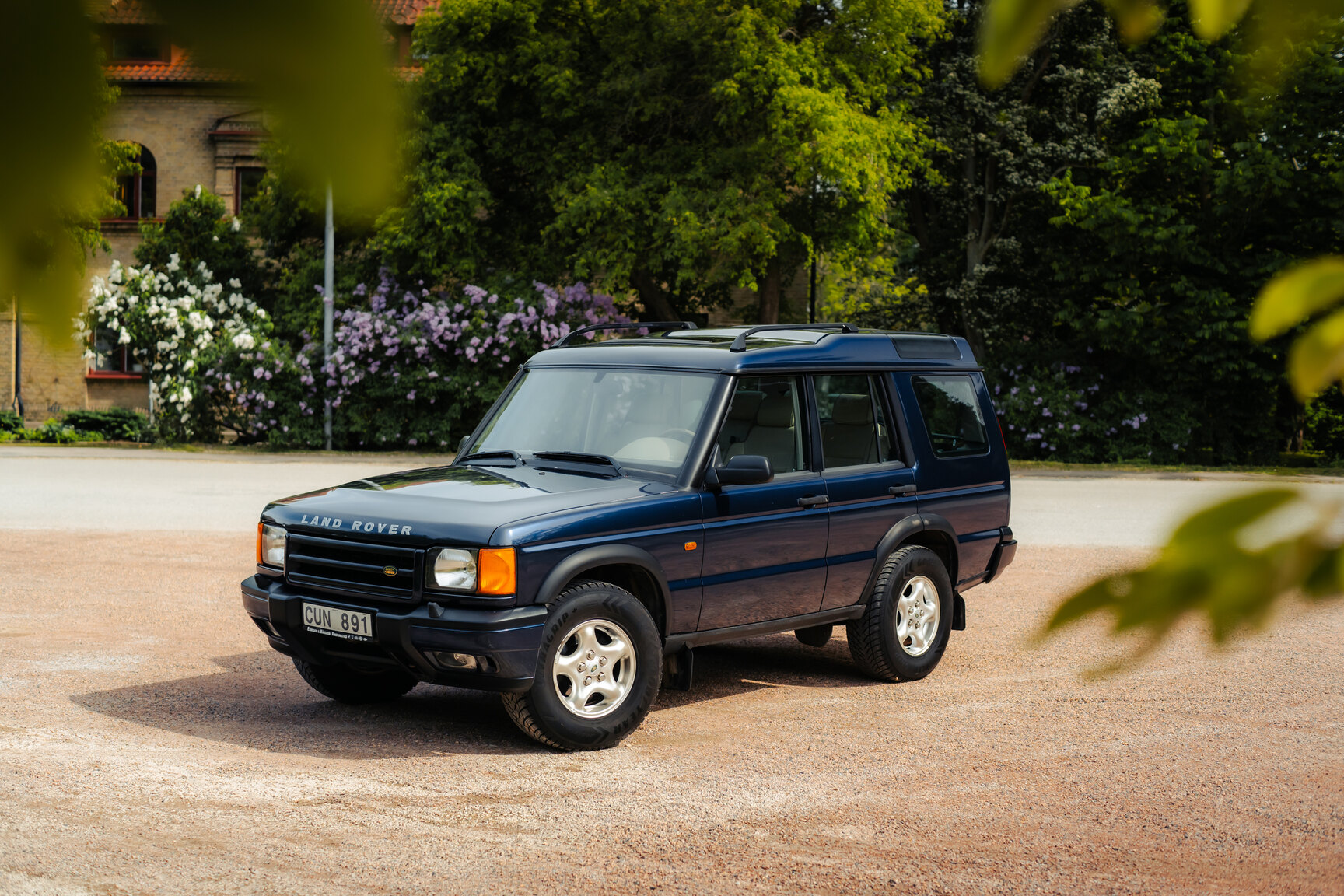 Exteriörbild på 1999 Landrover Discovery II V8