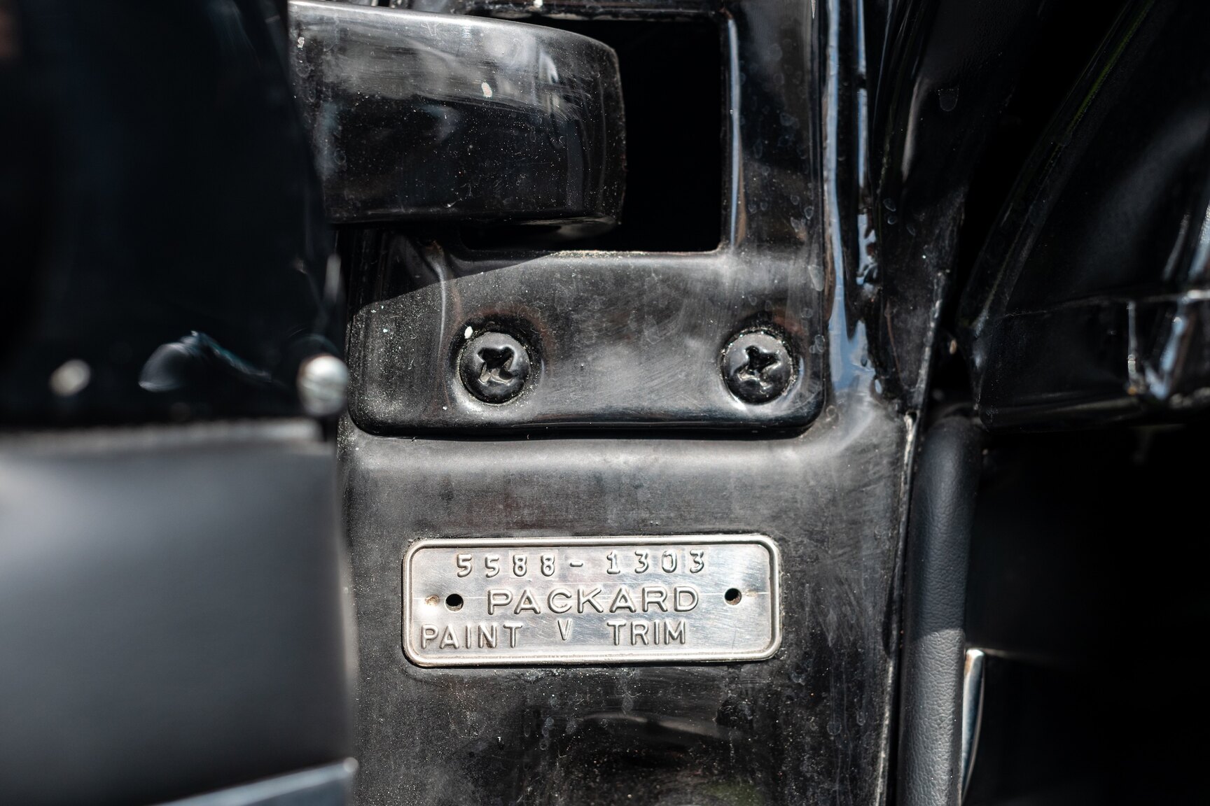 Interior image of 1955 Packard Caribbean Cabriolet  (18)