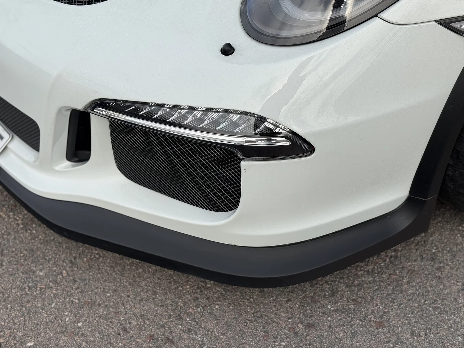 Exteriörbild på 2016 Porsche 911 GT3 RS (15)