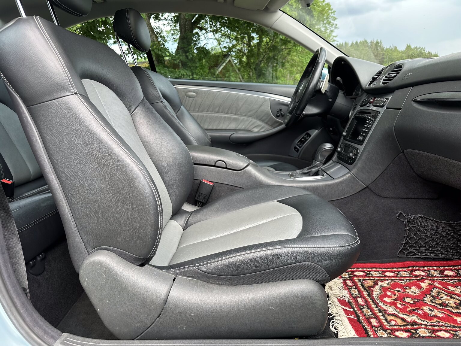 Interiörbild 2003 Mercedes CLK 500 (29)