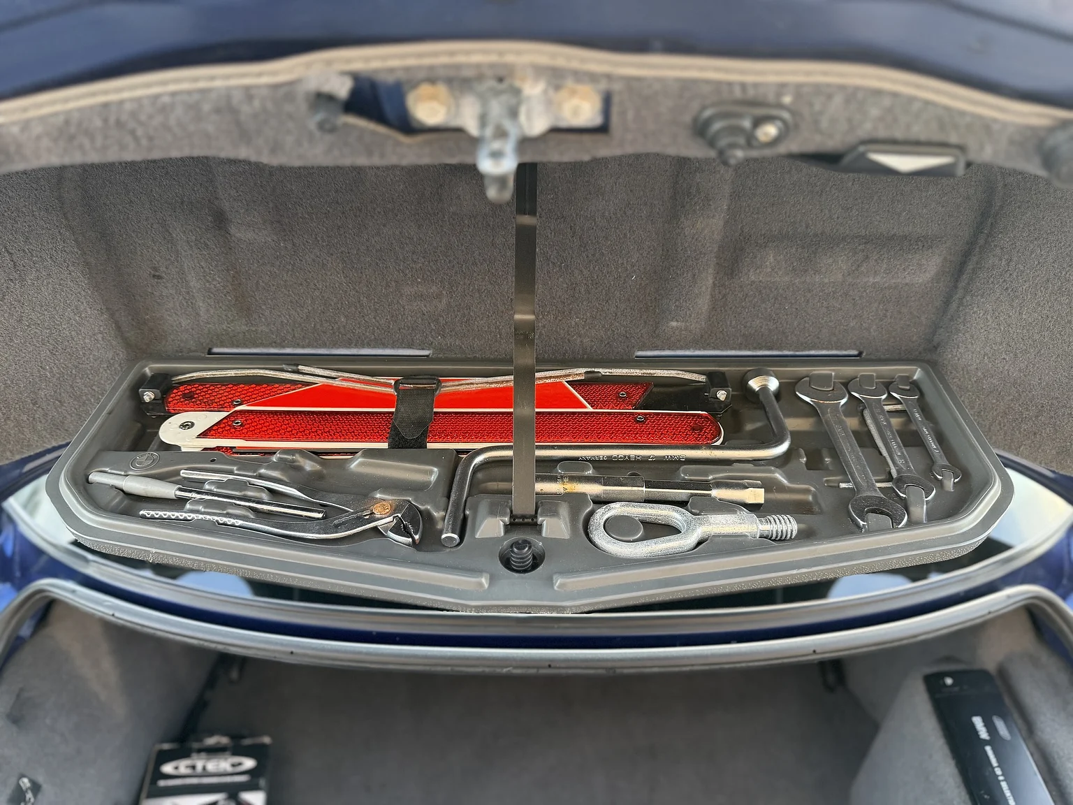 Interiörbild 1992 BMW 850iA - No Reserve (83)