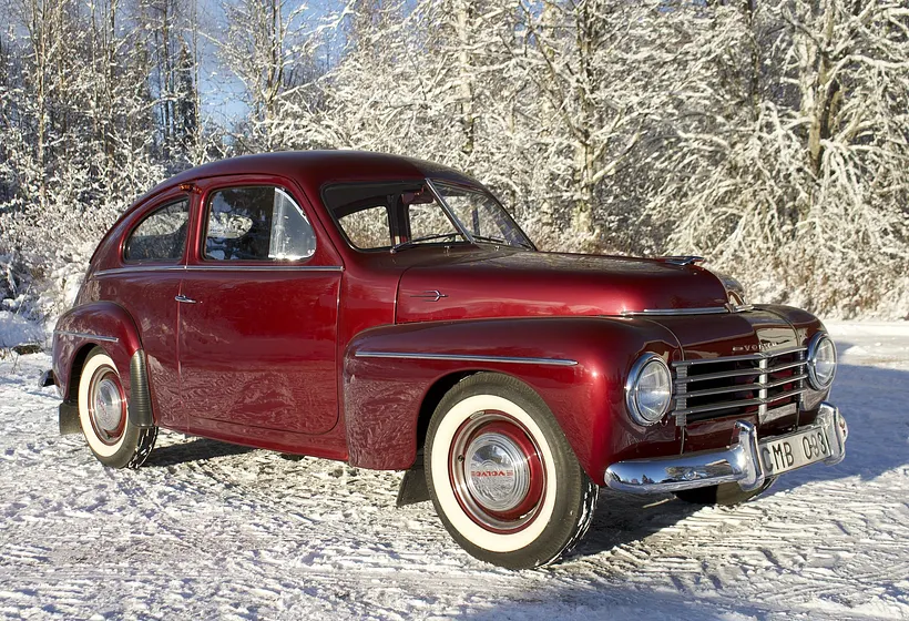 1953 Volvo PV444 DS CMB093