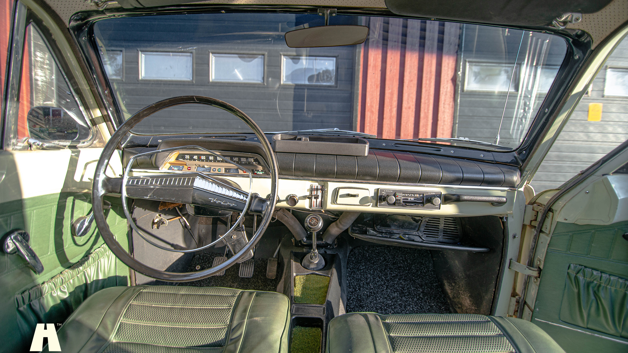 Interiörbild 1966 Volvo Amazon Sport