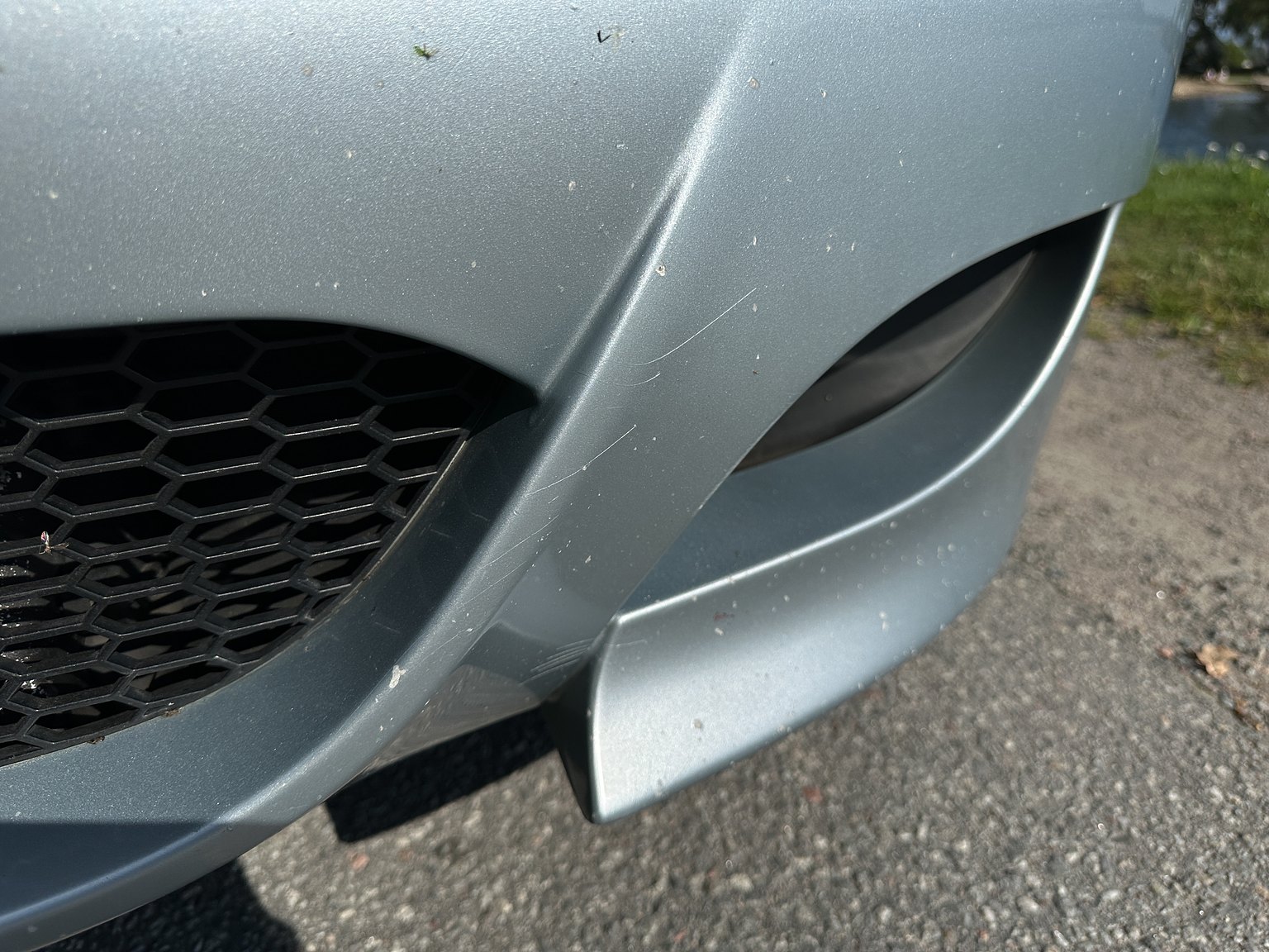 Exterior image of 2006 BMW E60 M5