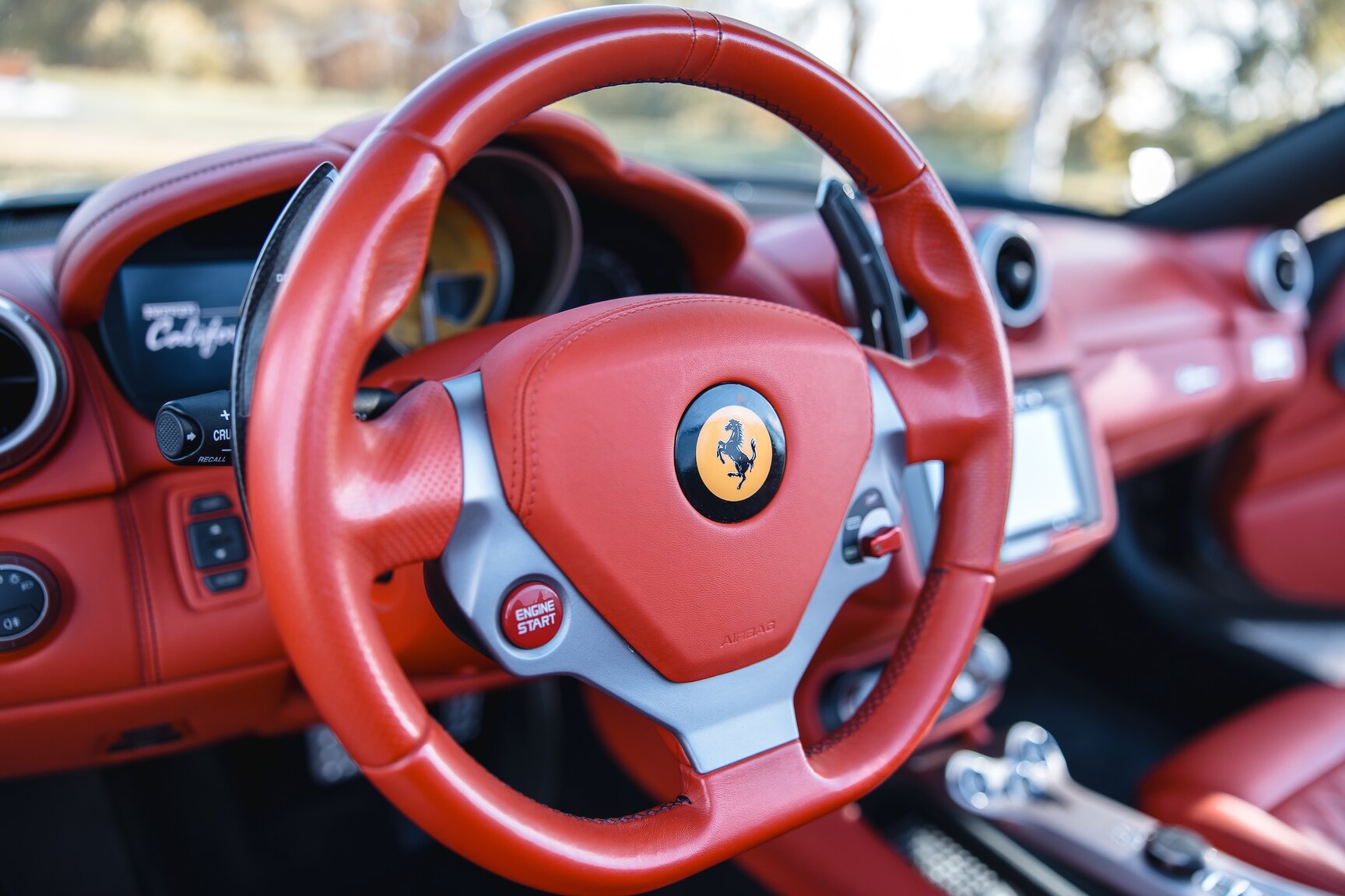Interior image of 2011 Ferrari California 