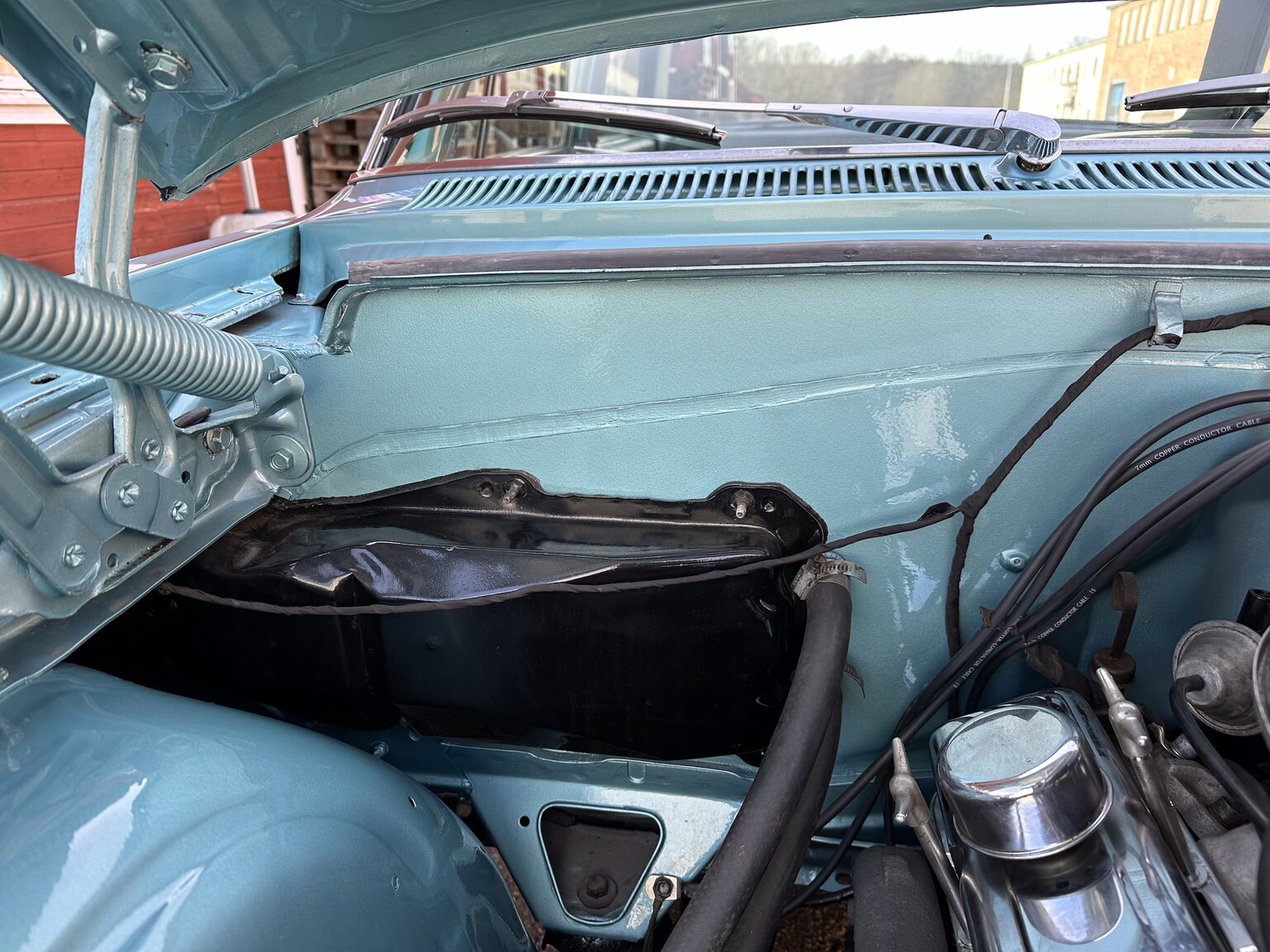 Image of 1963 Chevrolet Impala Sedan mechanics (12)