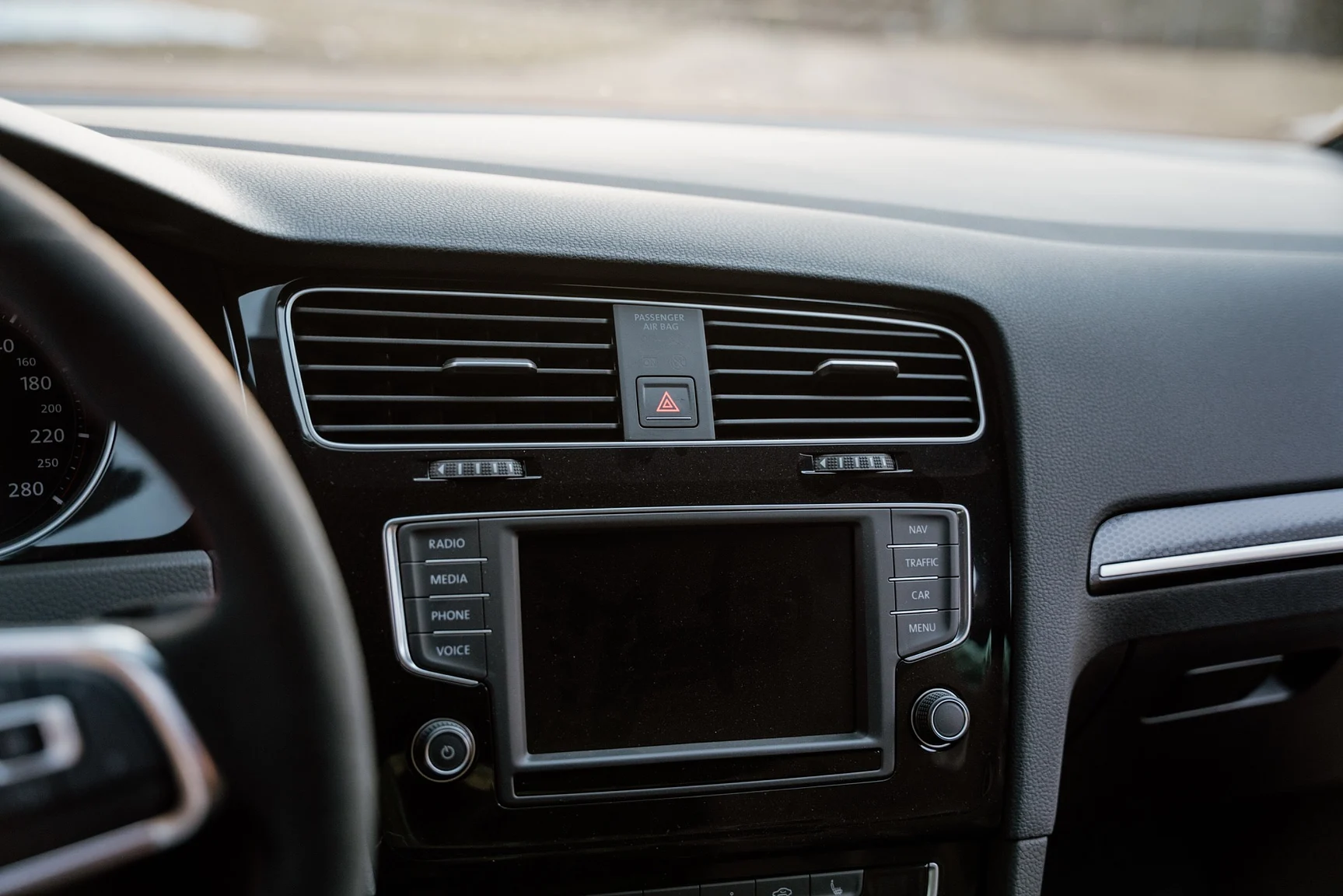 Interior image of 2016 Volkswagen Golf GTi Clubsport S - no. 291/400 (18)