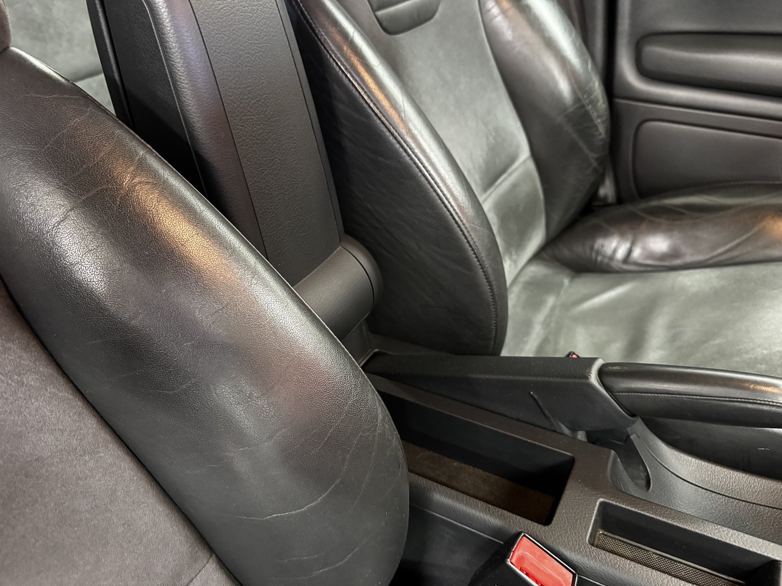 Interior image of 2007 Audi  S4 quattro 4.2 V8 manuell