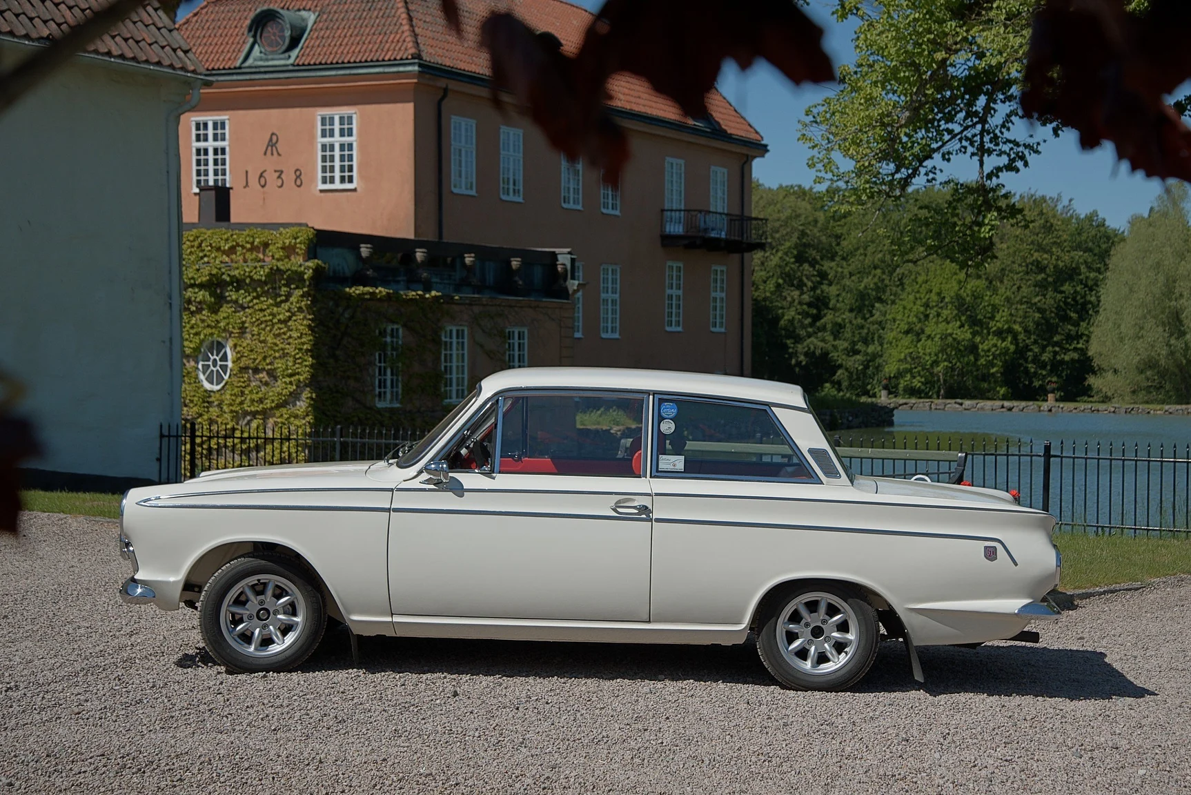 Exterior image of 1966 Ford  Cortina GT (19)