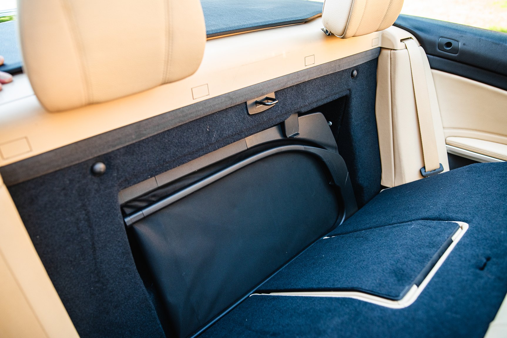 Interior image of 2018 BMW 430i xDrive Convertible