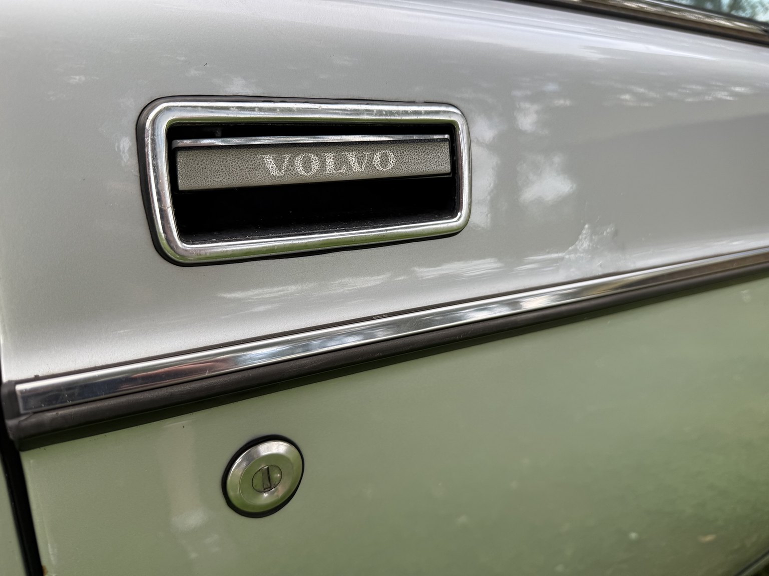 Exterior image of 1979 Volvo 262 C 2.8 V6 Automatisk
