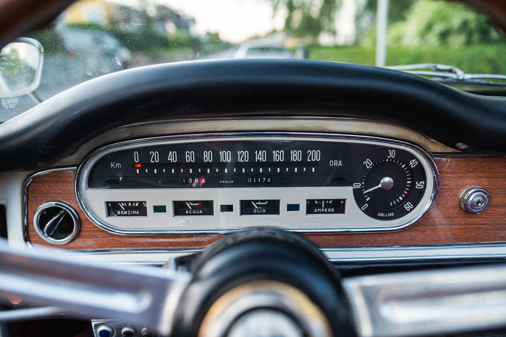 Interior image of 1964 Lancia Flavia Vignale  
