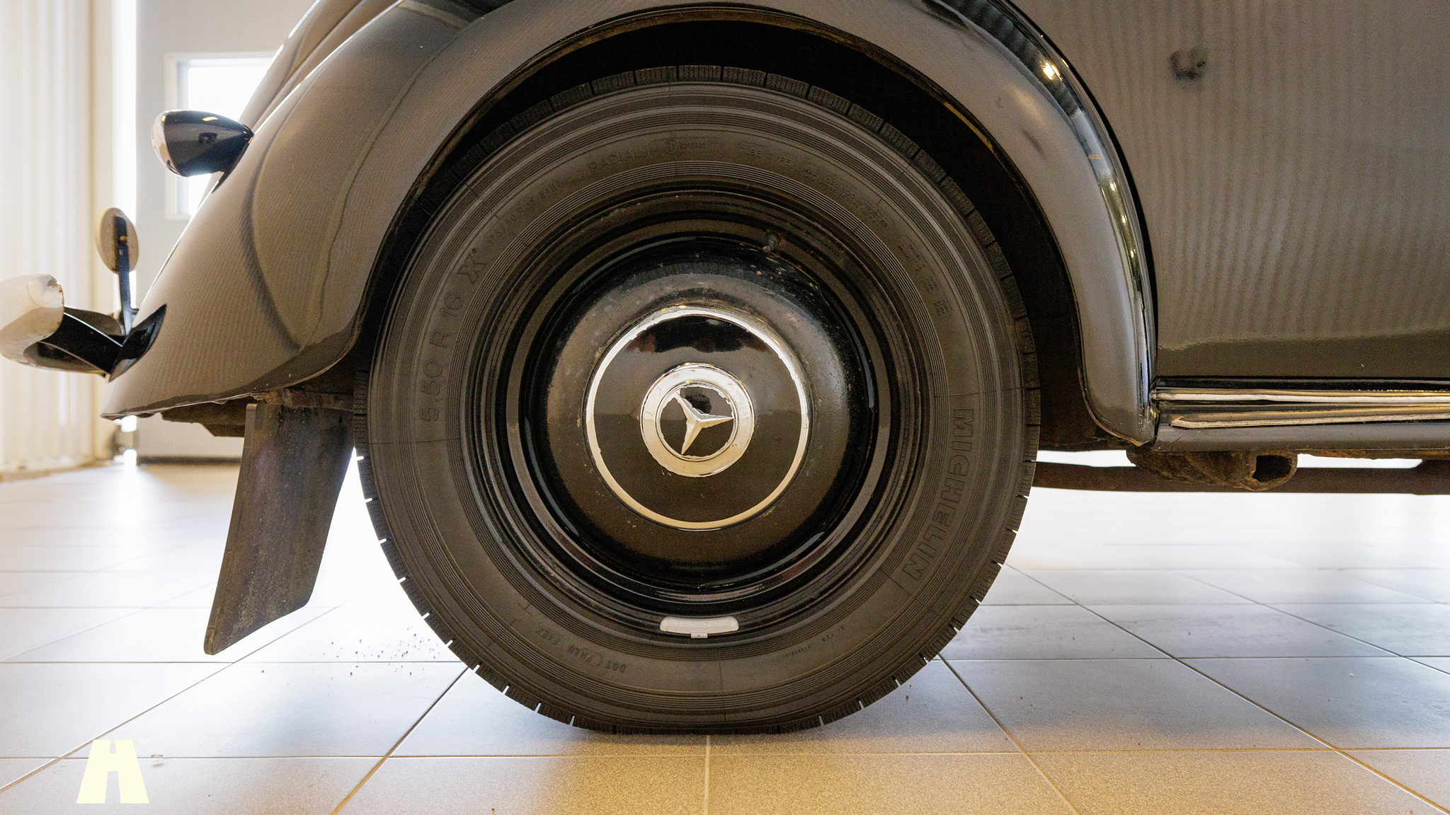 Exteriörbild på 1950 Mercedes Benz 170 va (14)