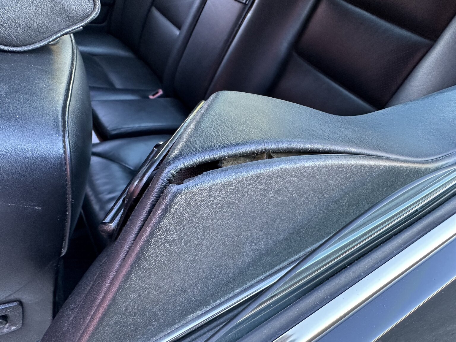 Interior image of 1990 Mercedes-Benz 300 CE 24V