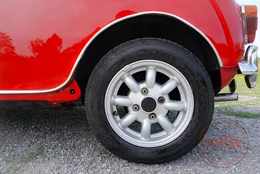 #<Image:0x00007fa86ccc6b88>