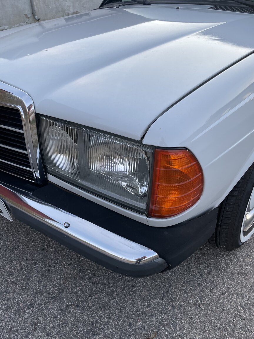 Aussenfoto 1983 Mercedes-Benz 300 TDT