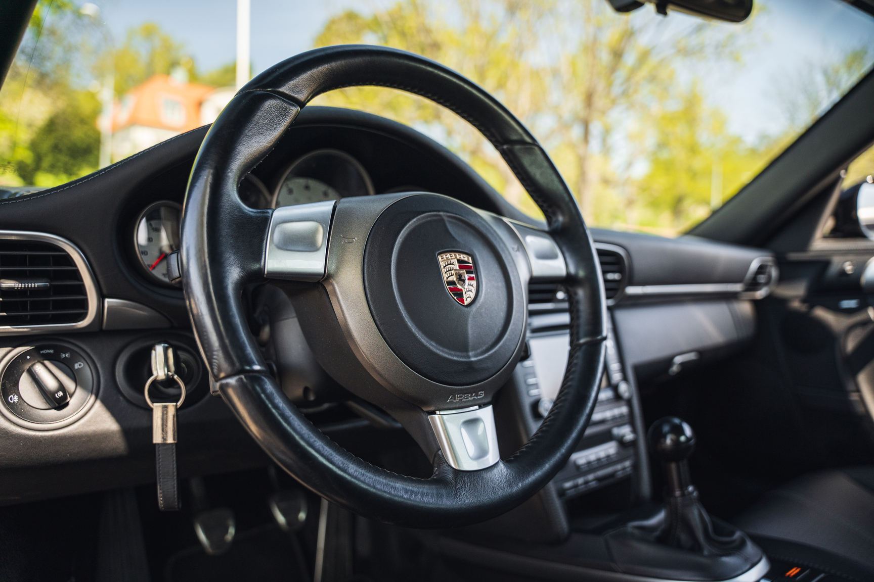 Innenraumfoto von 2009 Porsche 997.2 C2S Manuell (17)