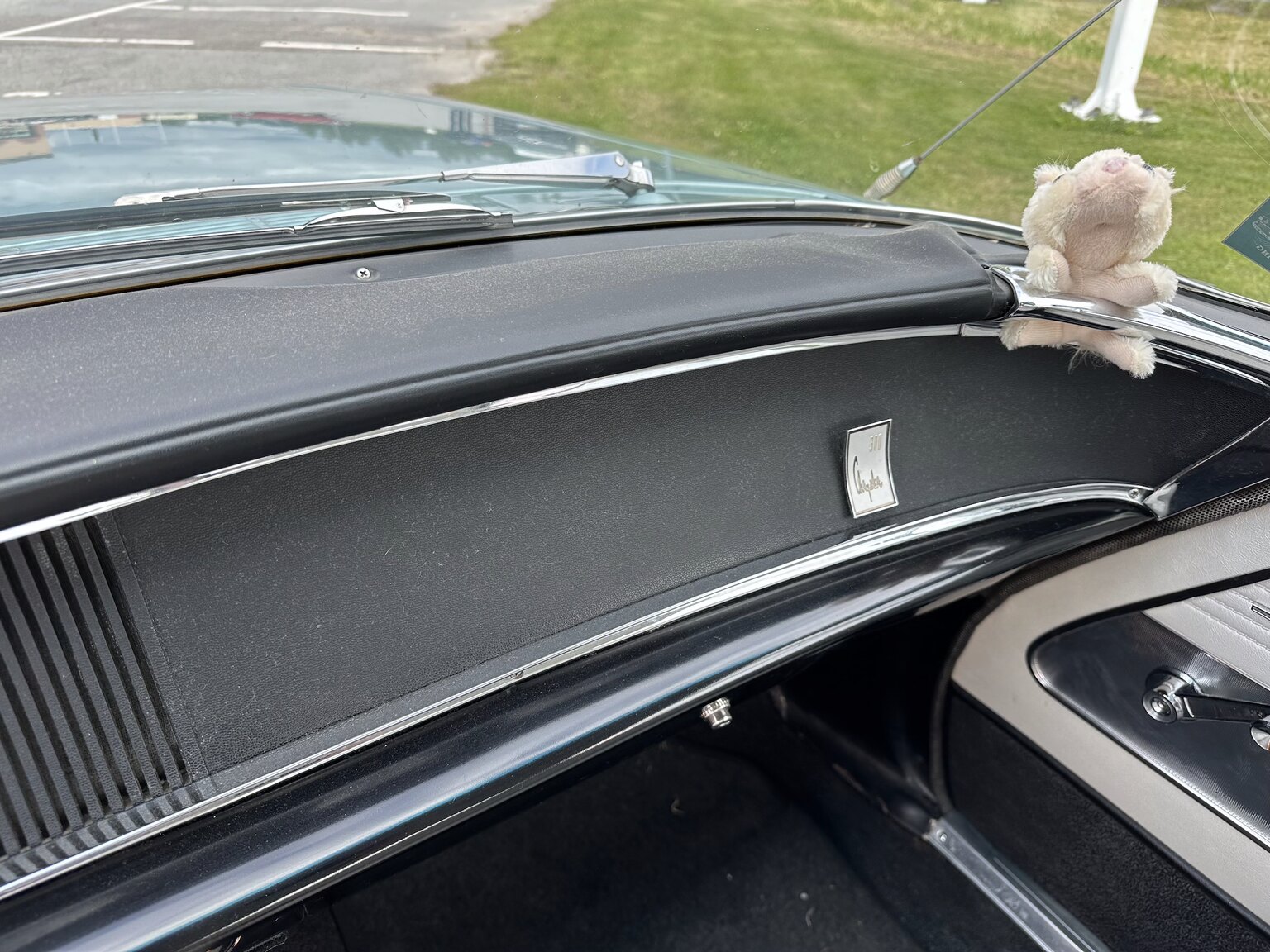 Innenraumfoto von 1964 Chrysler 300K