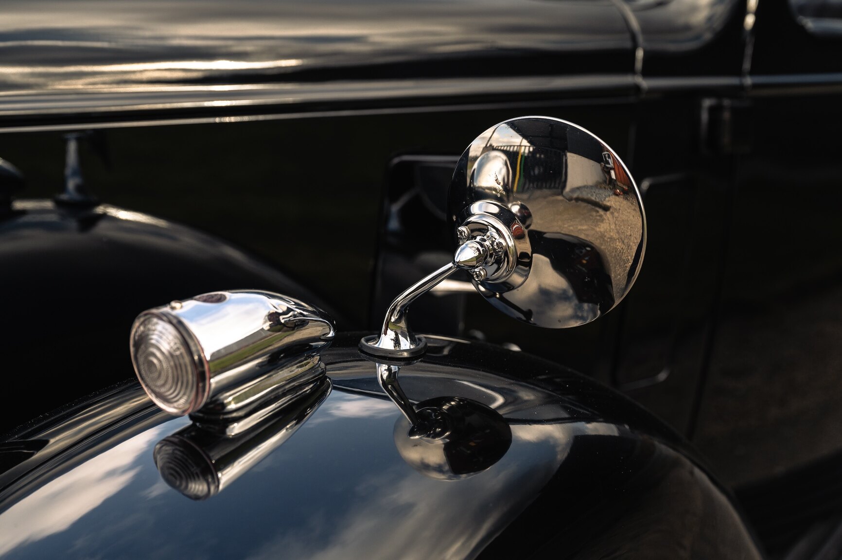 Exterior image of 1937 Austin Ten-Four 10-4