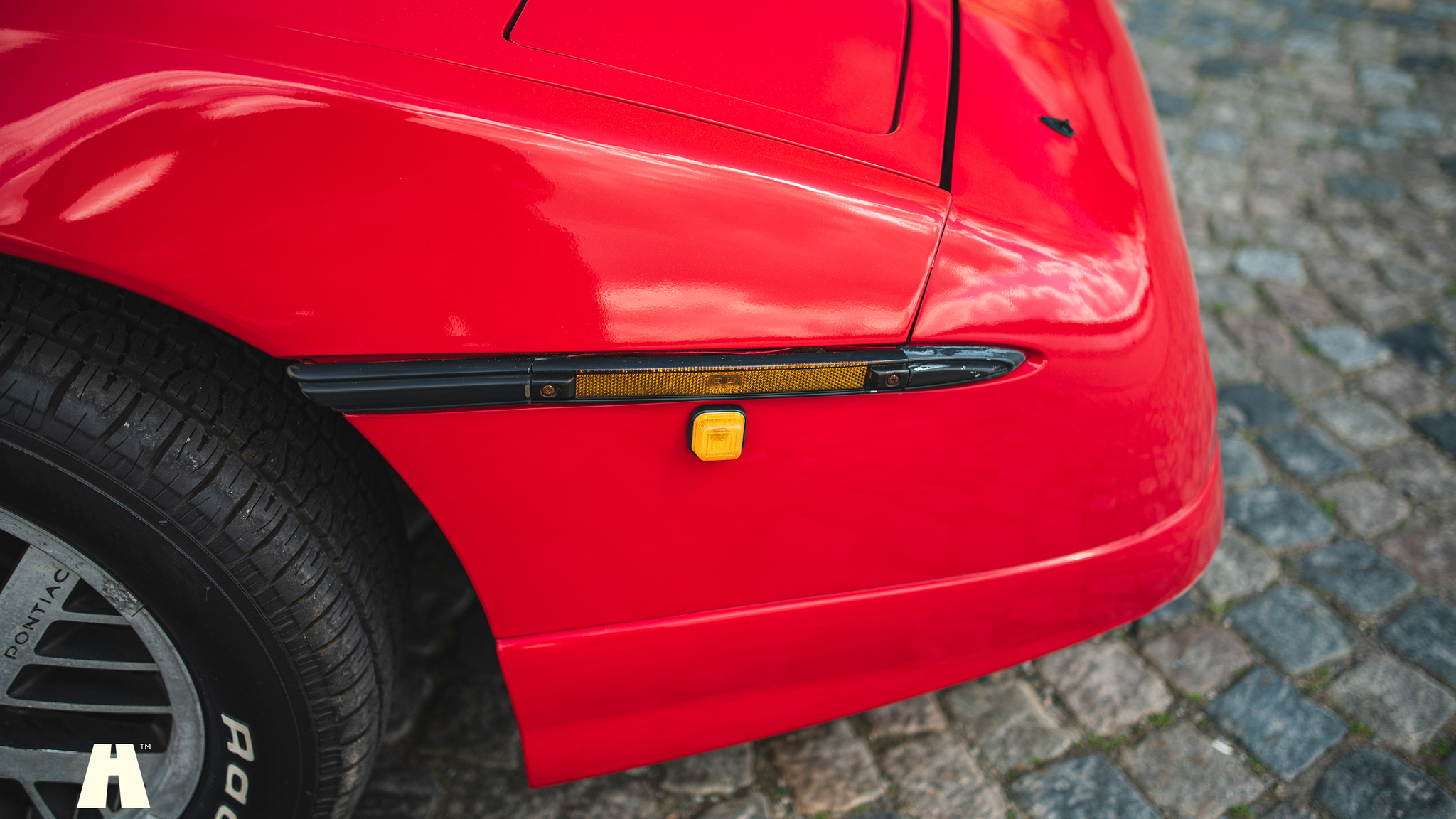 Exteriörbild på 1985 Pontiac Fiero GT (32)