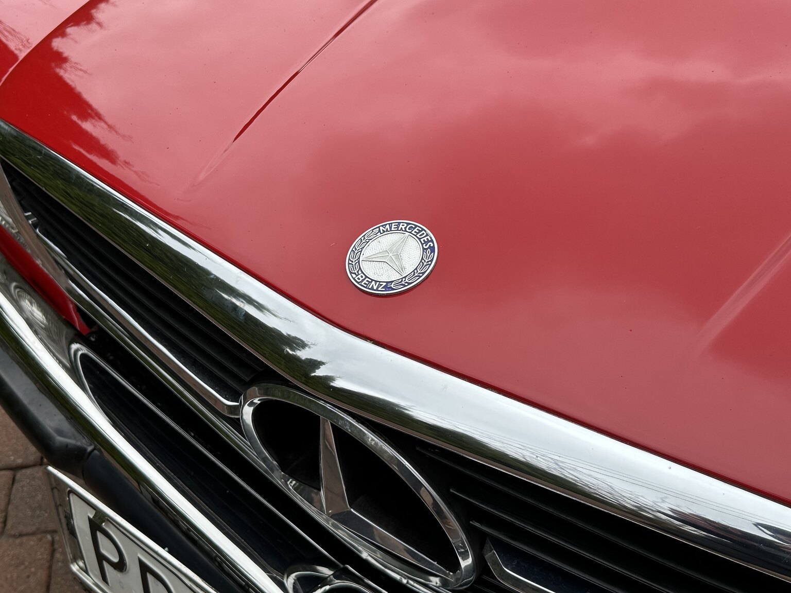 Exterior image of 1973 Mercedes-Benz 450 SL (22)