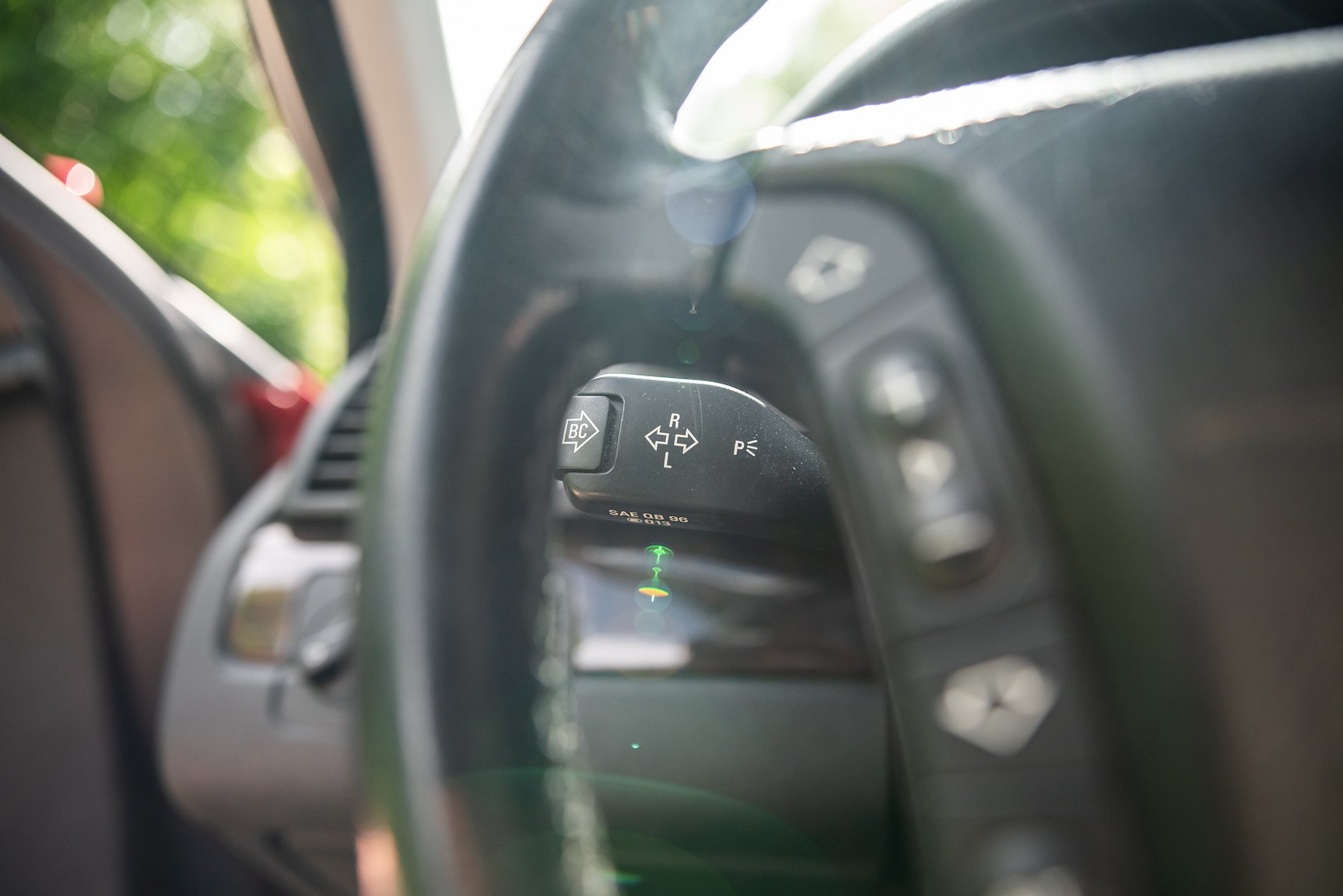 Interior image of 2001 BMW 330Xi
