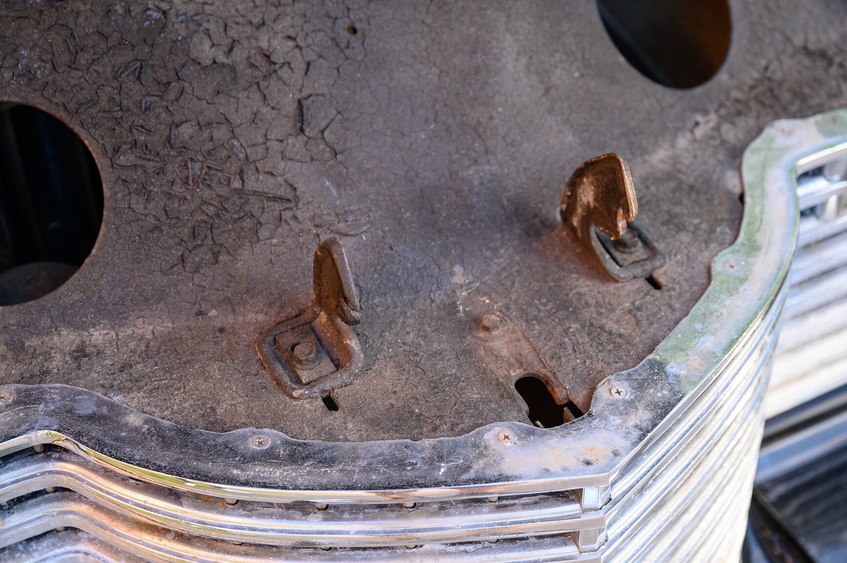 Image of 1941 Cadillac Model Sixty-One Fastback mechanics (2)