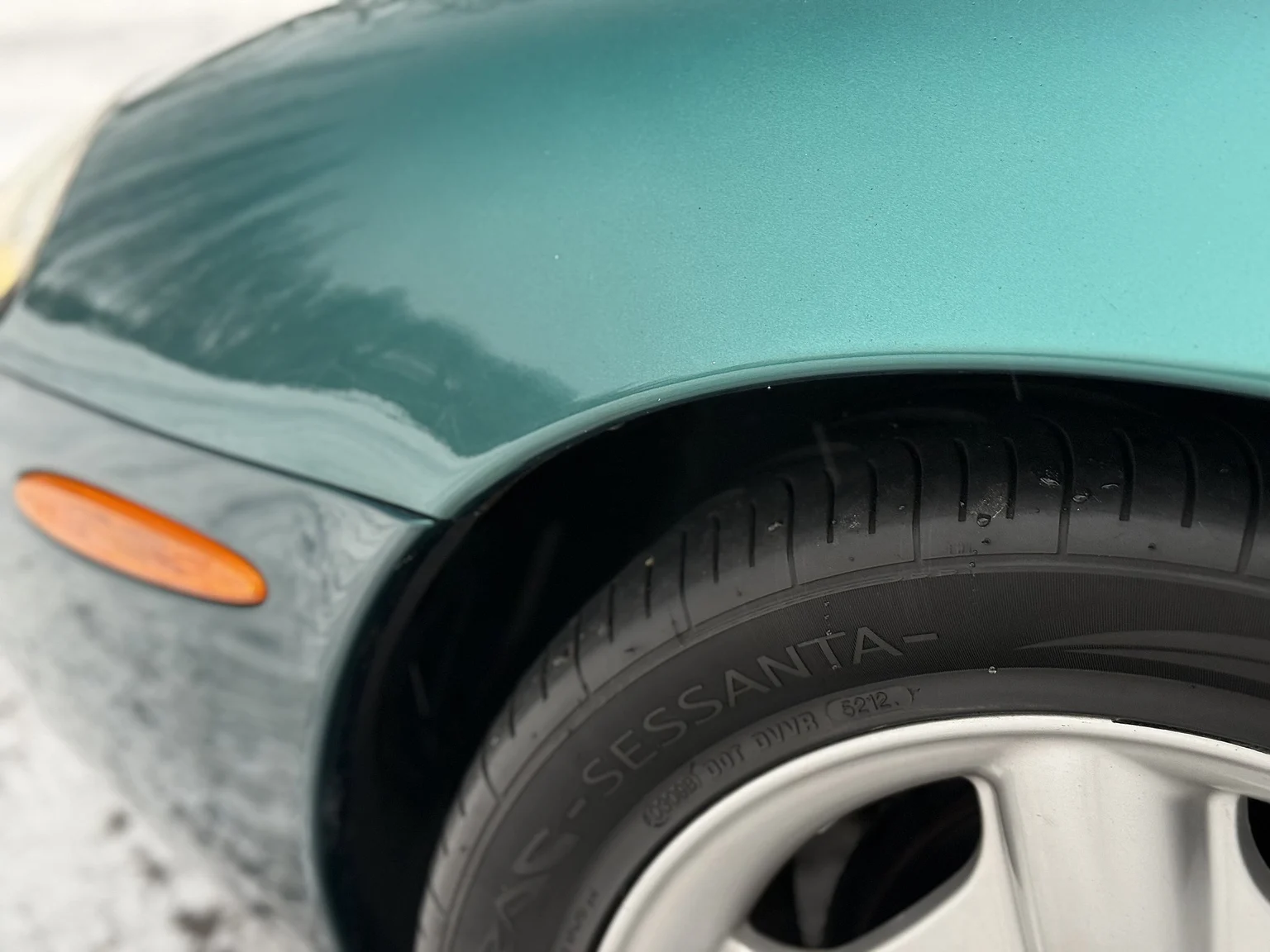 Exteriörbild på 1997 Jaguar XK8 (41)