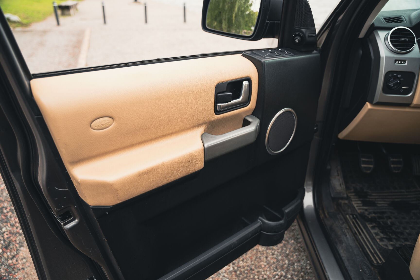 Innenraumfoto von 2008 Land Rover Discovery TDV6 SE (8)