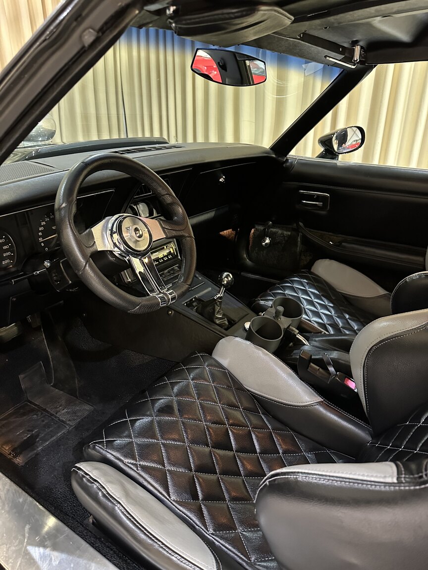 Interior image of 1975 Chevrolet Corvette Stingray 
