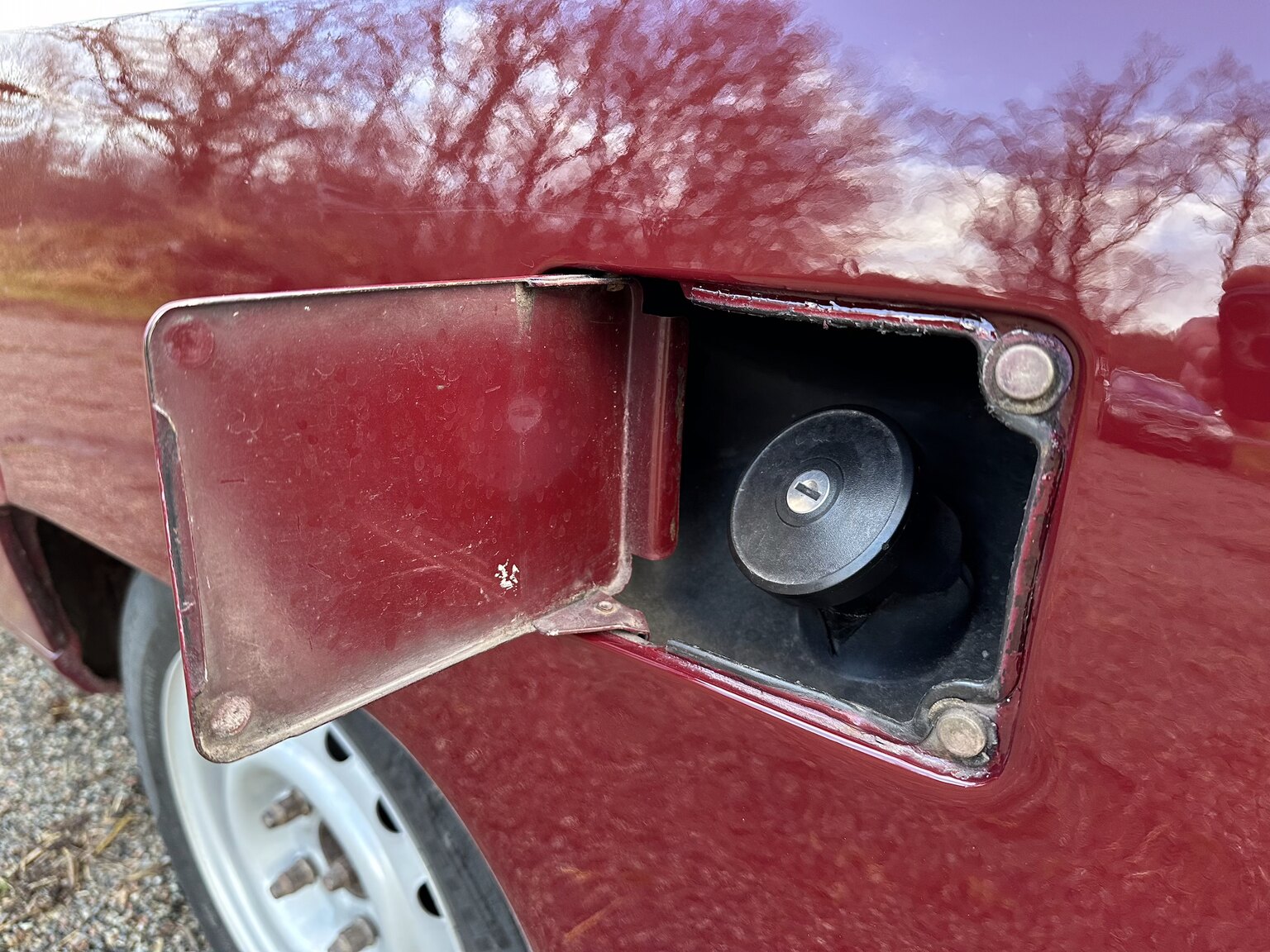 Exteriörbild på 1973 Alfa Romeo Berlina 2000