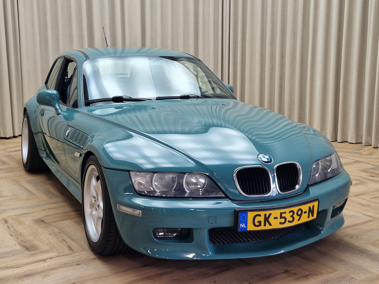 Aussenfoto 2000 BMW Z3 Coupé 3.0
