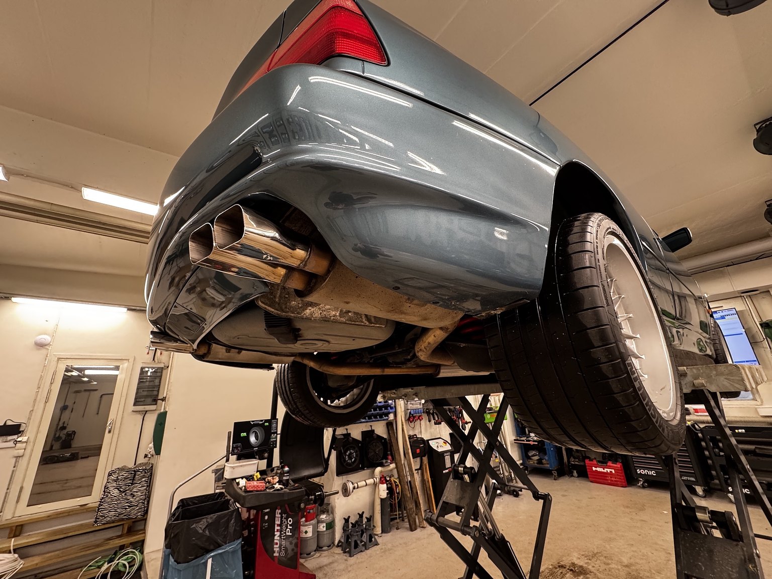 1992 BMW 850i 6-speed manual - NO RESERVE, Mekanik