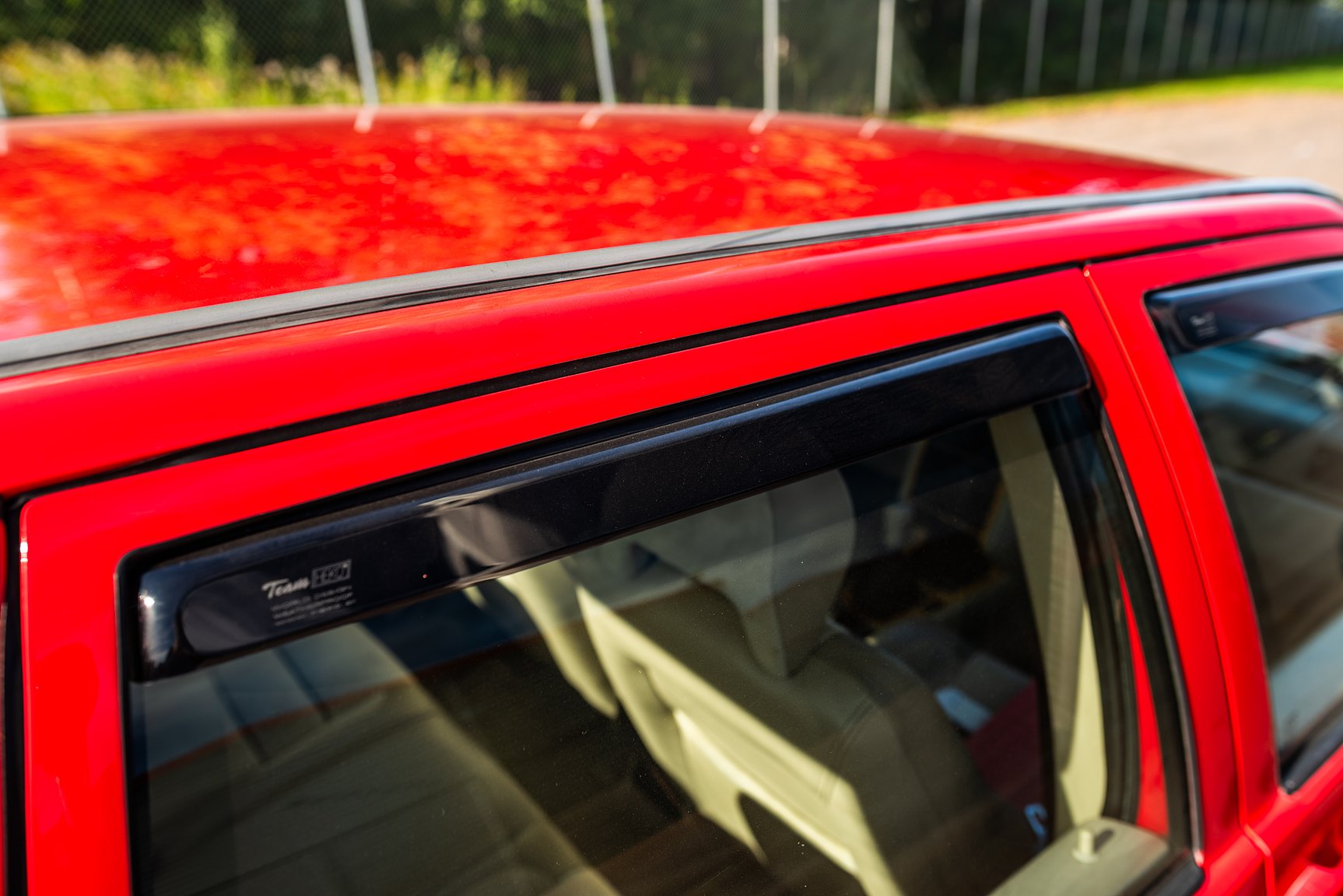 Exterior image of 1996 Volvo 850 R