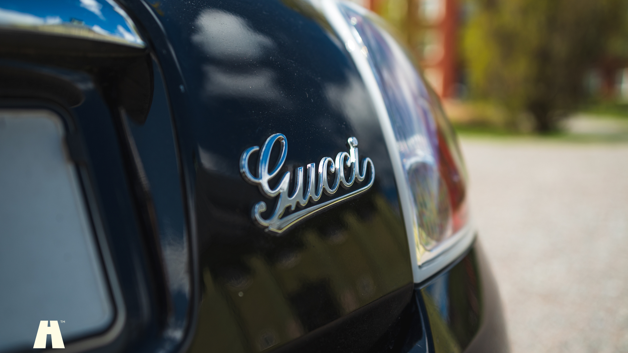 Exterior image of 2012 FIAT 500 GUCCI