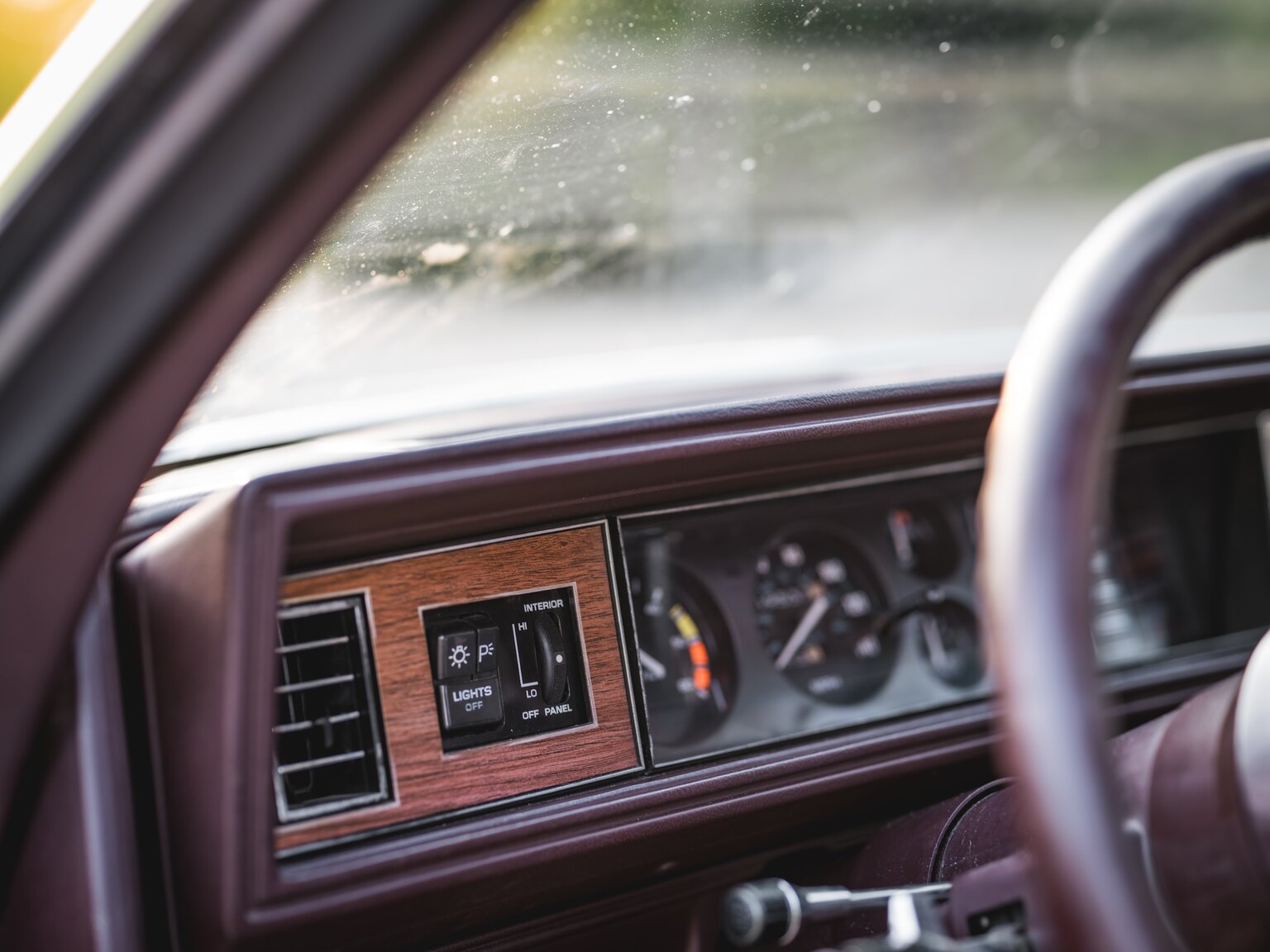 Interior image of 1986 Oldsmobile Cutlass 442