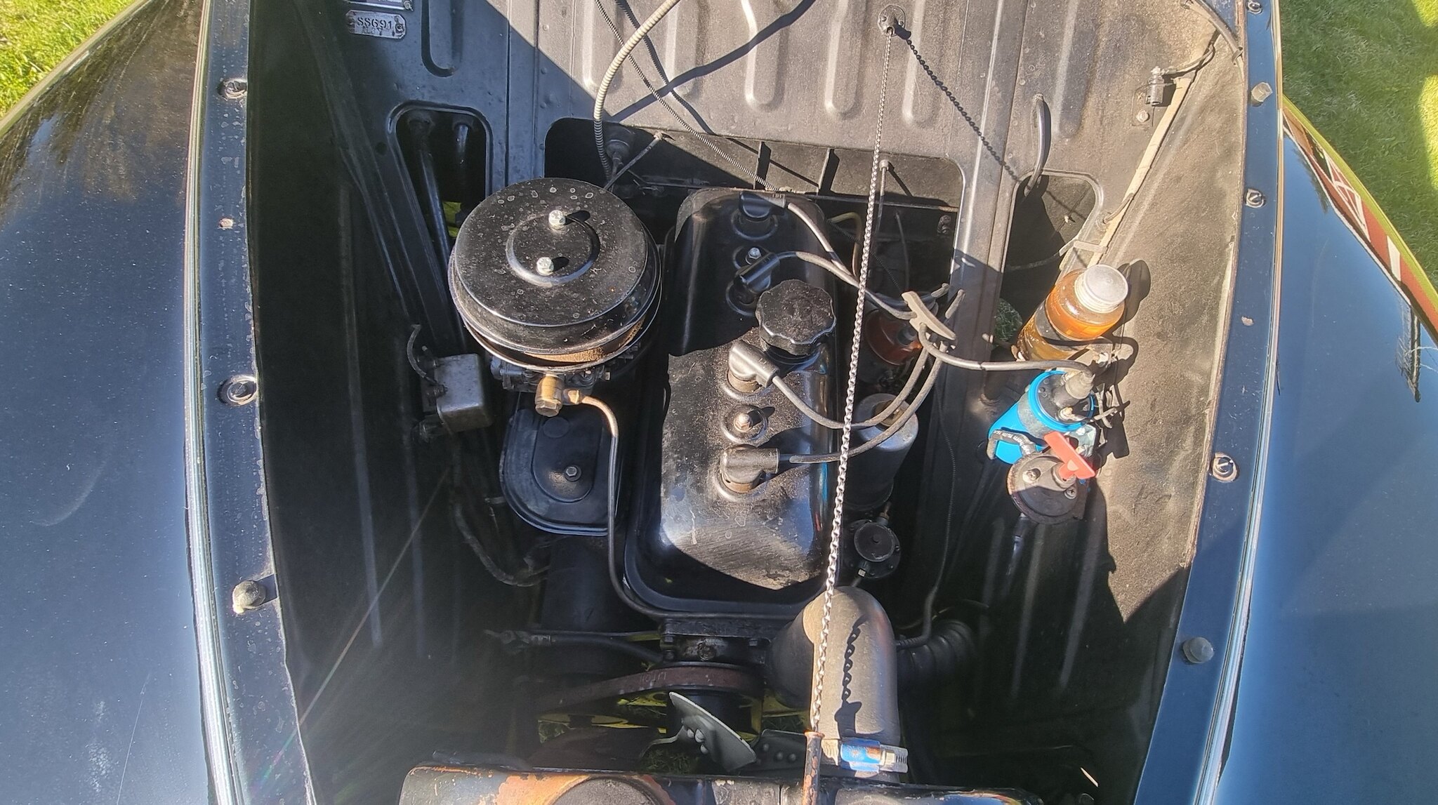 Image of 1951 Peugeot 203 De Luxe mechanics