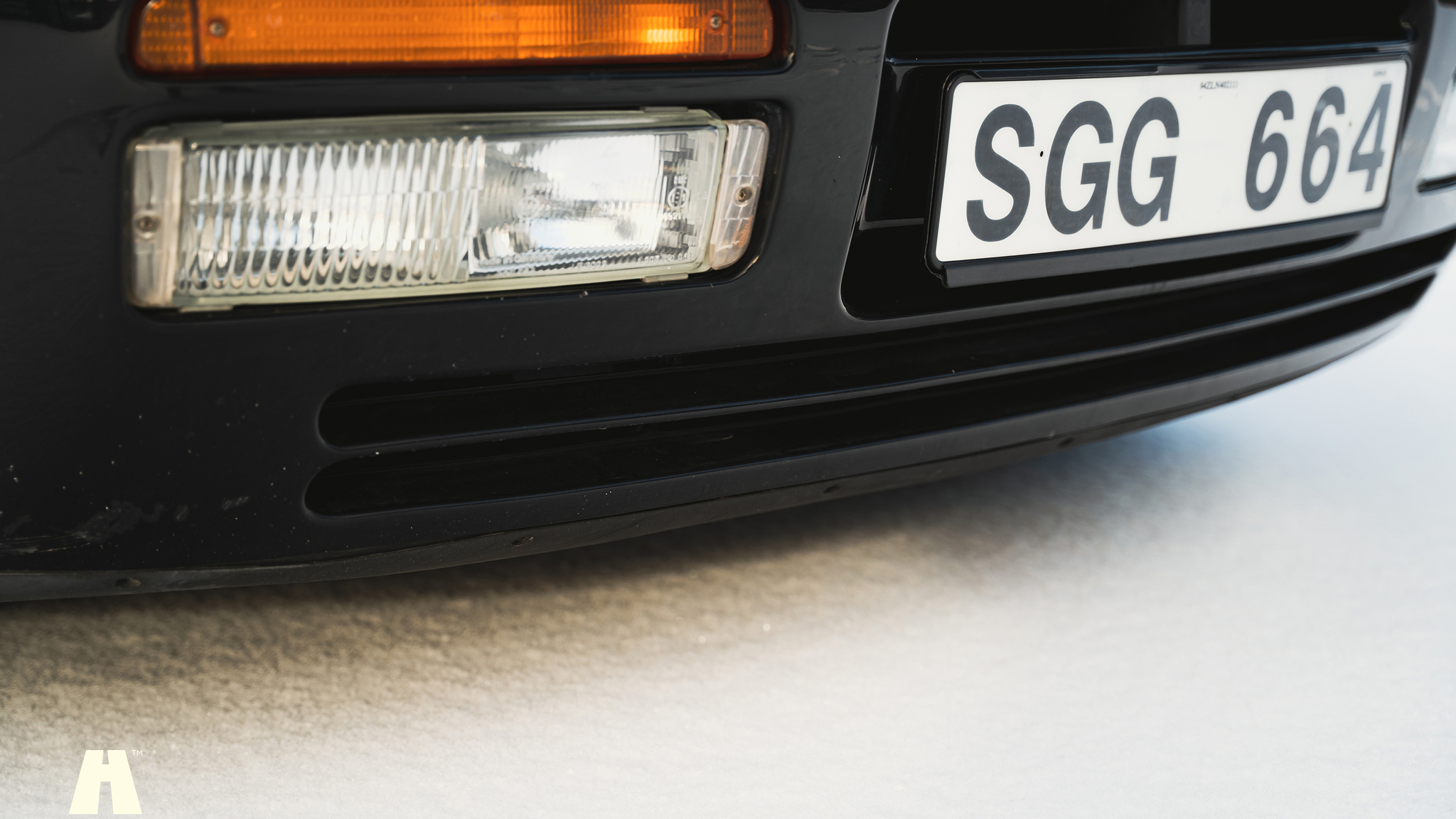Exteriörbild på 1990 Porsche 944 S2 (30)