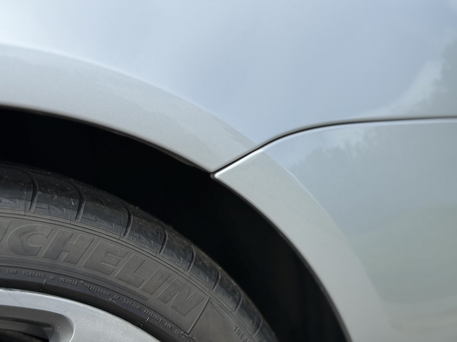 Exteriörbild på 2004 BMW 645Ci Convertible