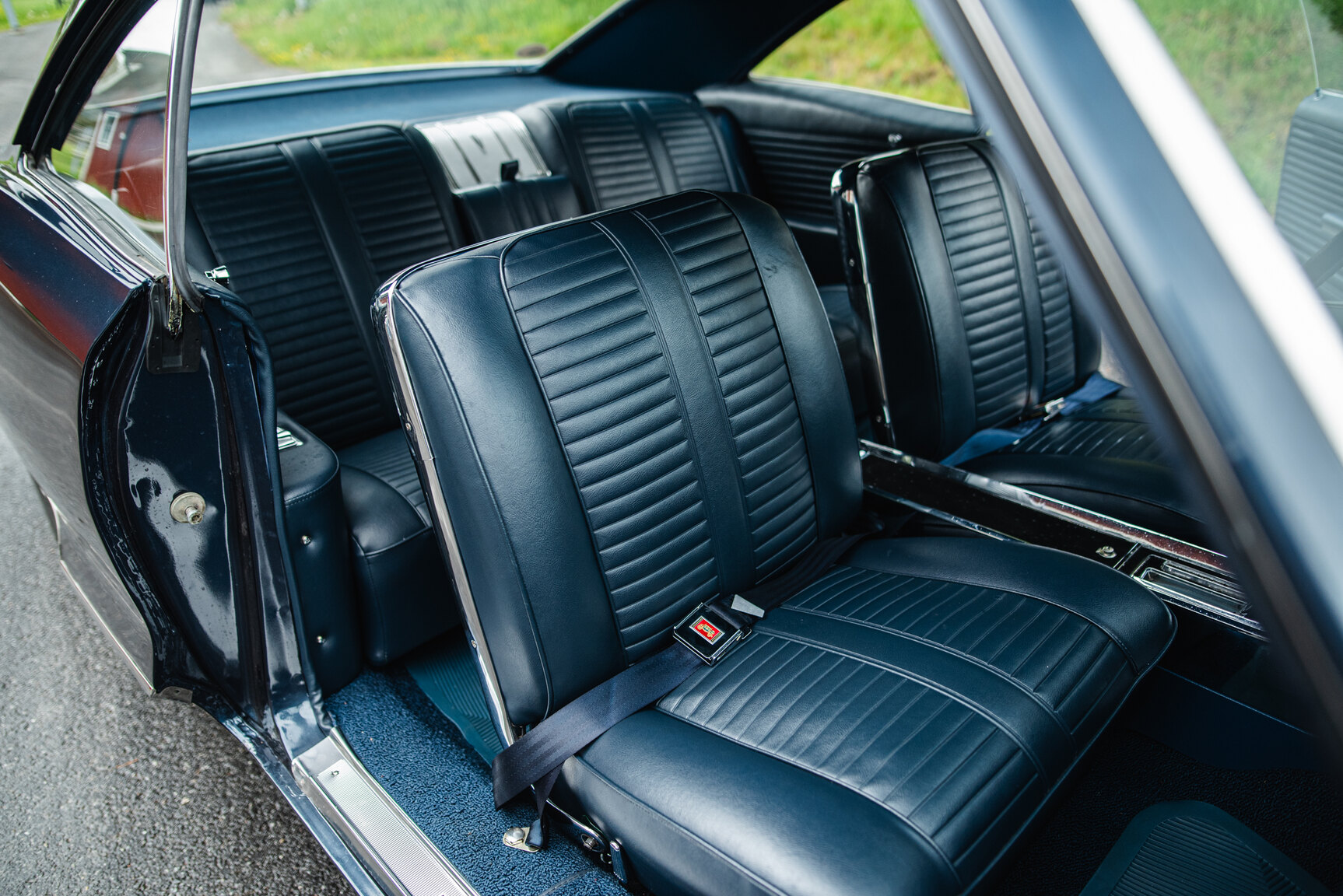 Interior image of 1965 Pontiac Catalina 421 Tripower-Pack 2+2